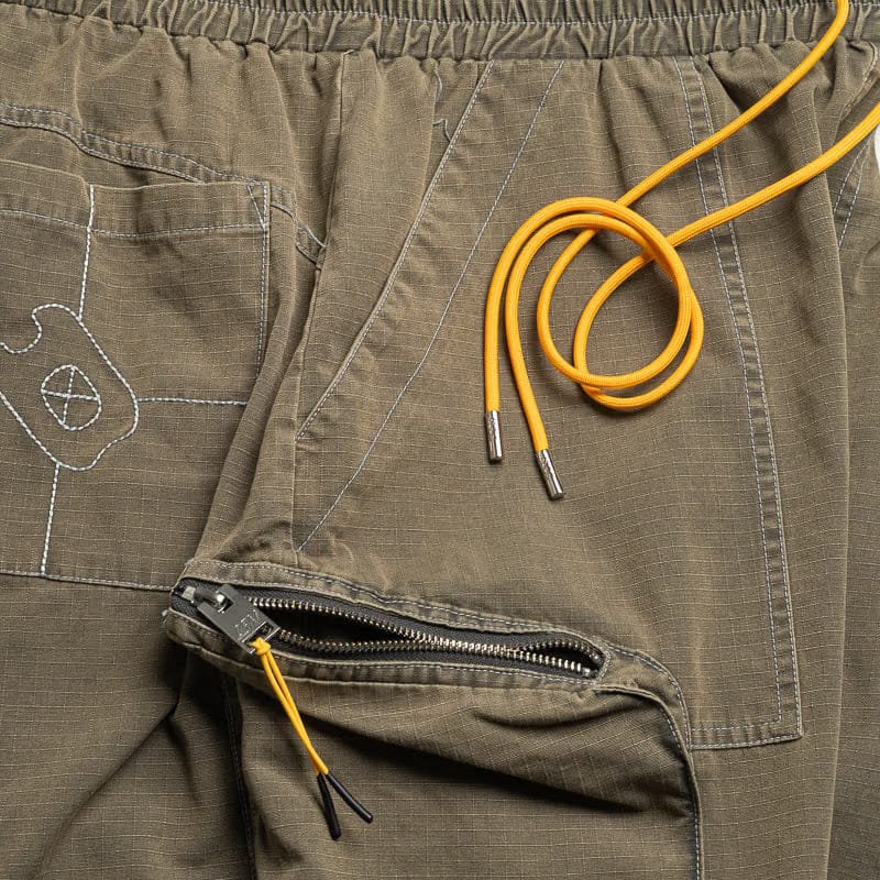 Diet Starts Monday Contrast Cargo Pants - Military Olive