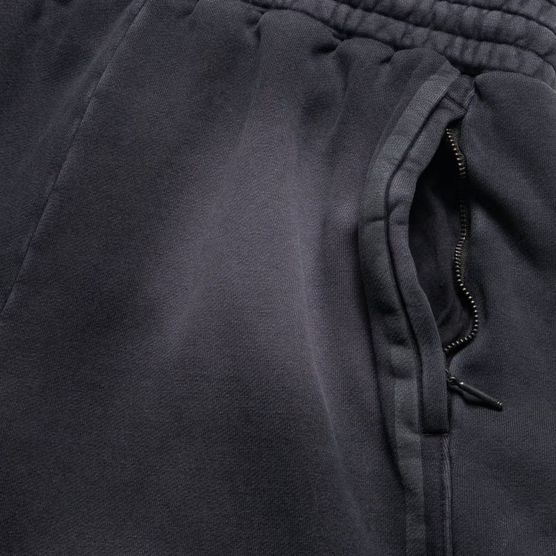 Nike Book Standard Issue Therma-FIT Basketball Shorts - Black