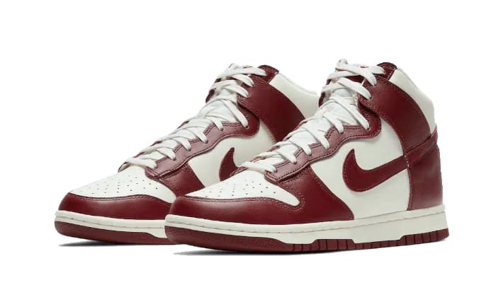 Nike Dunk High Team Red