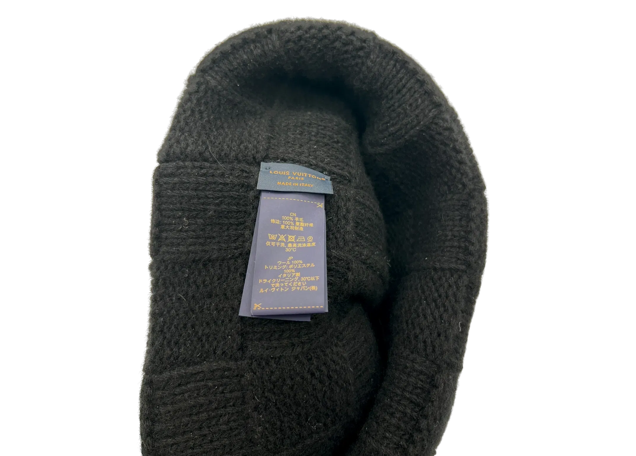 Louis Vuitton Beanie Pearls COND NEW