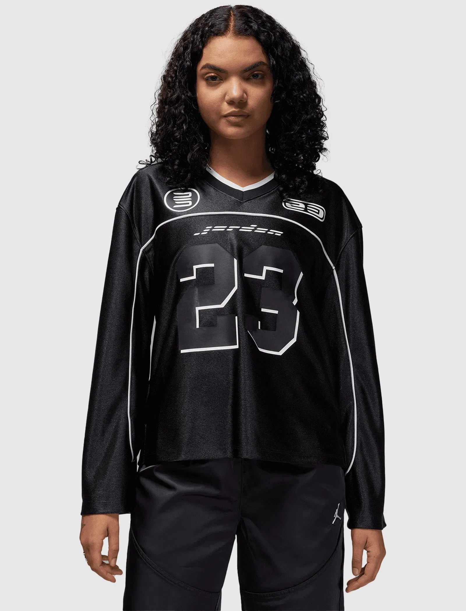 Air Jordan WOMEN'S LONG SLEEVE JERSEY