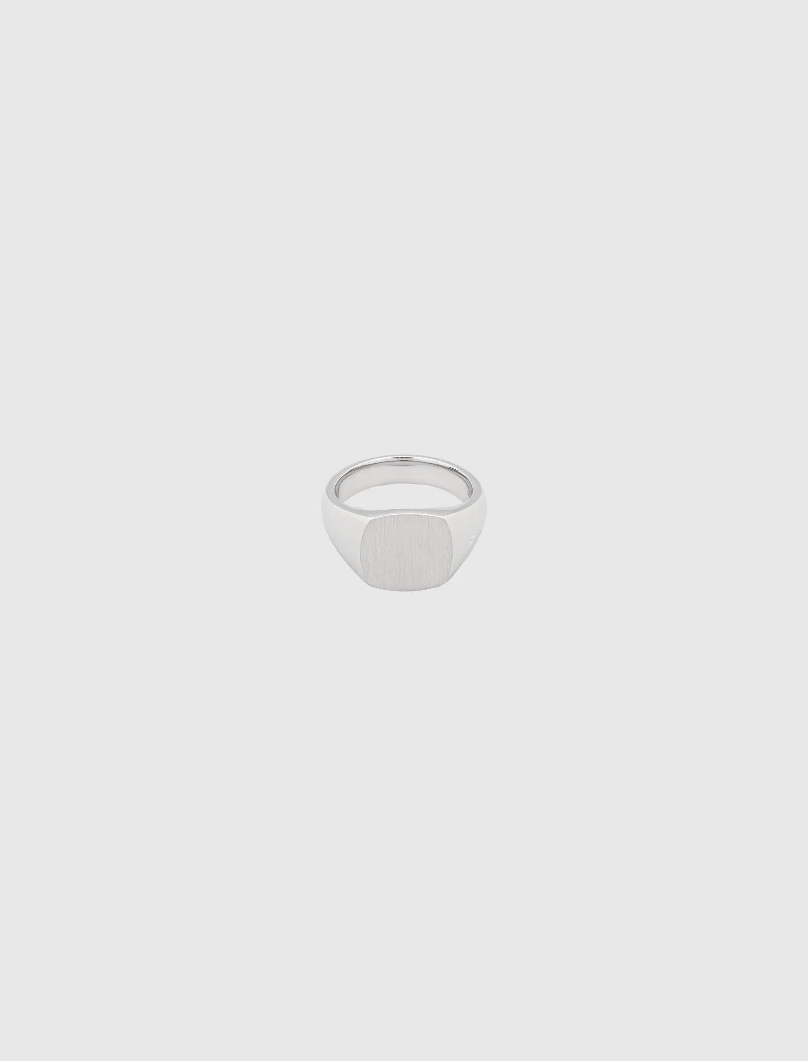 Tom Wood KAY RING SATIN
