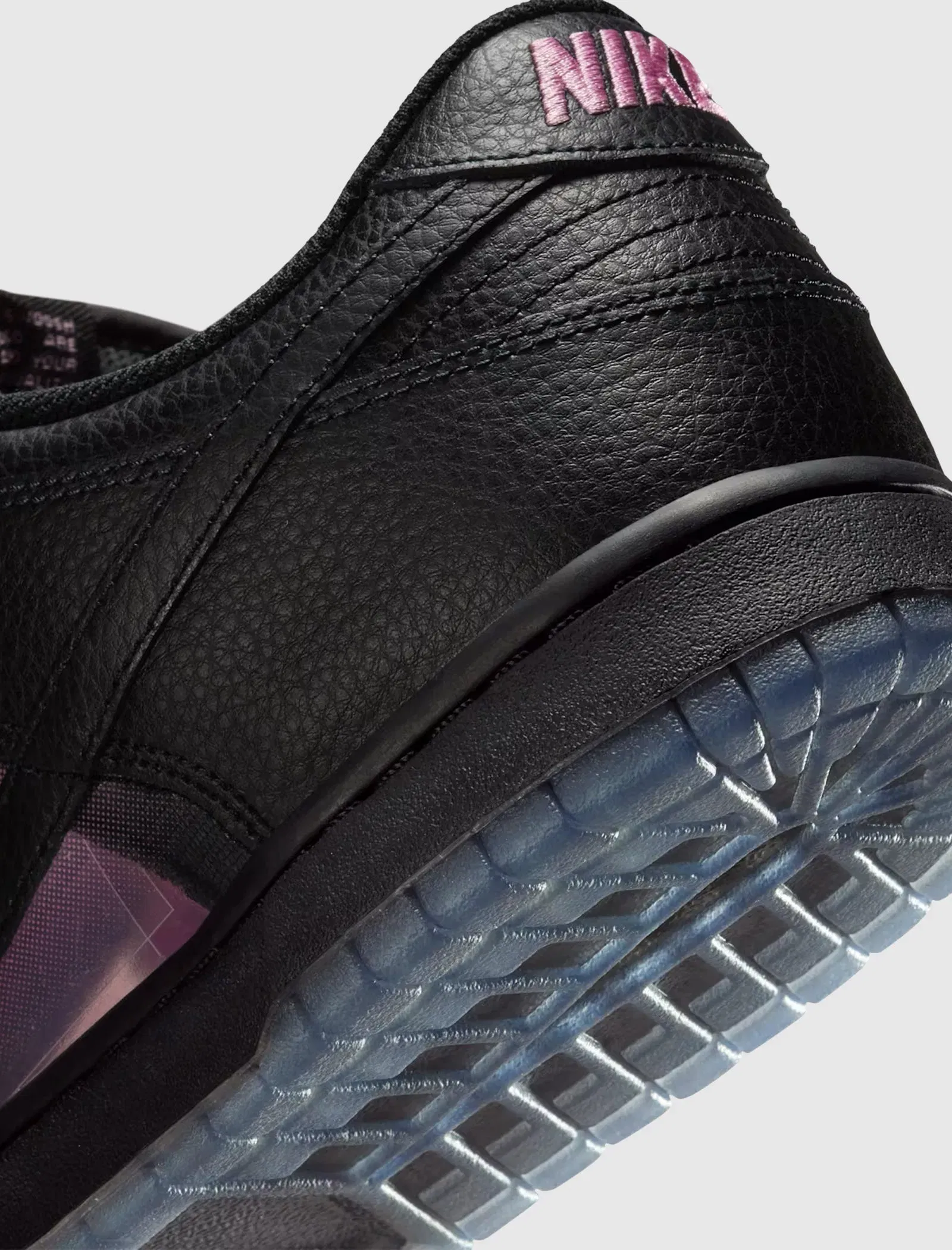 Nike DUNK LOW RETRO PRM "PINK RISE/ BLACK"