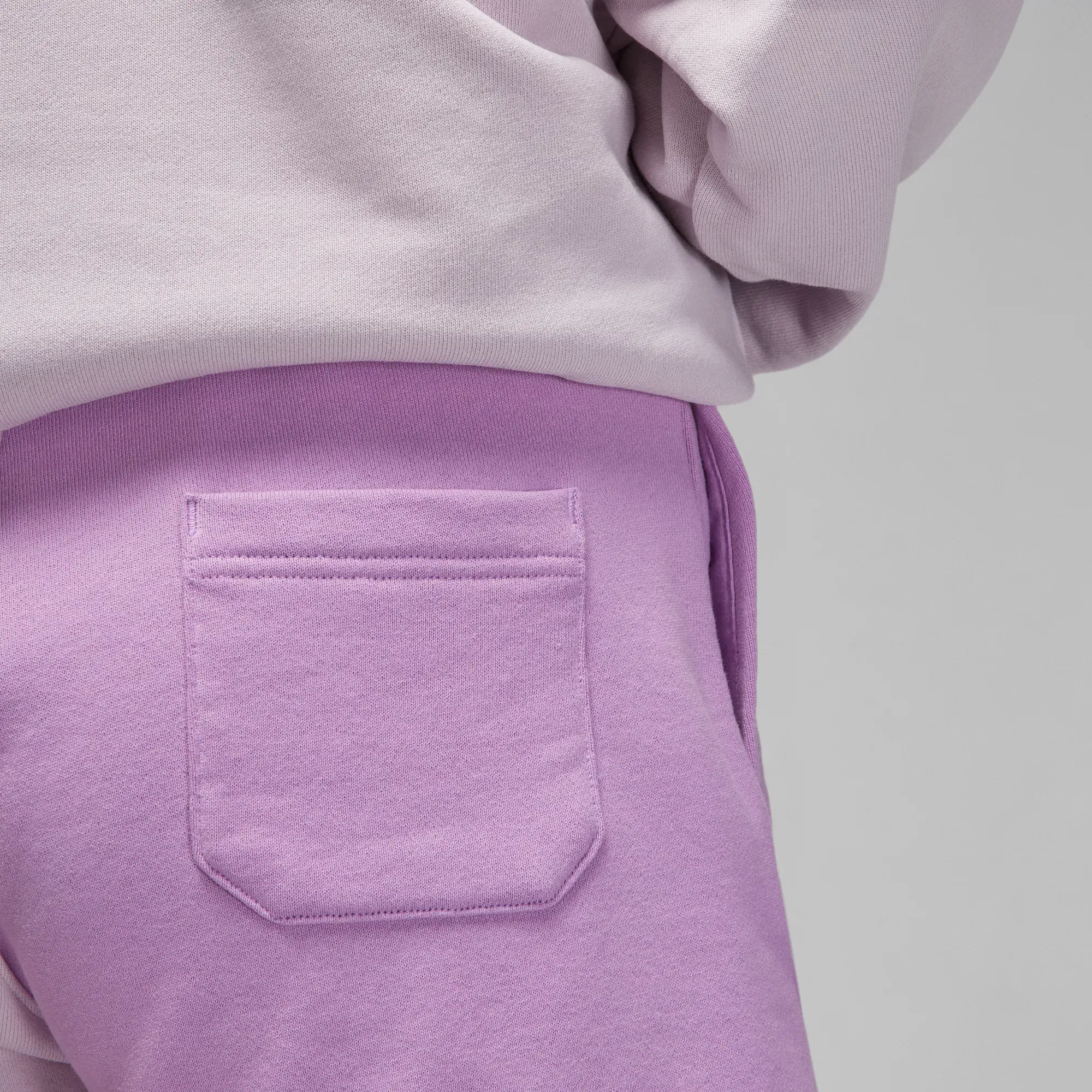 Air Jordan Womens Jordan Flight Fleece Shorts 'Violet Shock'