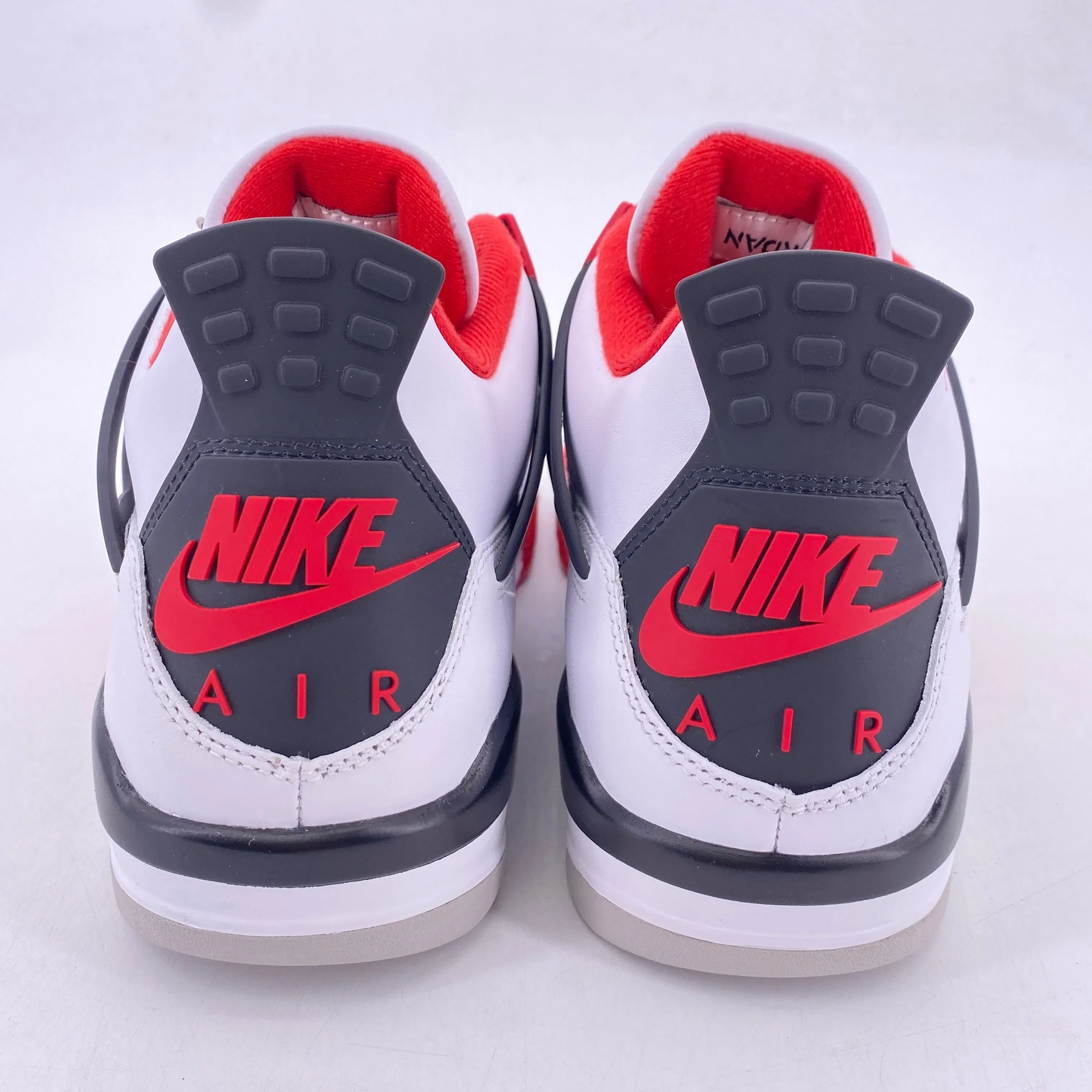 Air Jordan 4 Retro "Fire Red" 2020 New Size 10