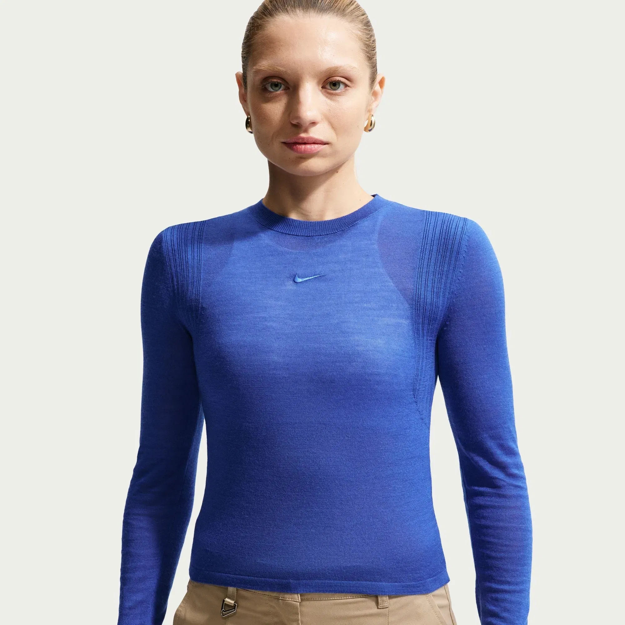 Nike Women Nike Sportswear Long Sleeve Shirt Arrvrnt 'Hyper Royal'