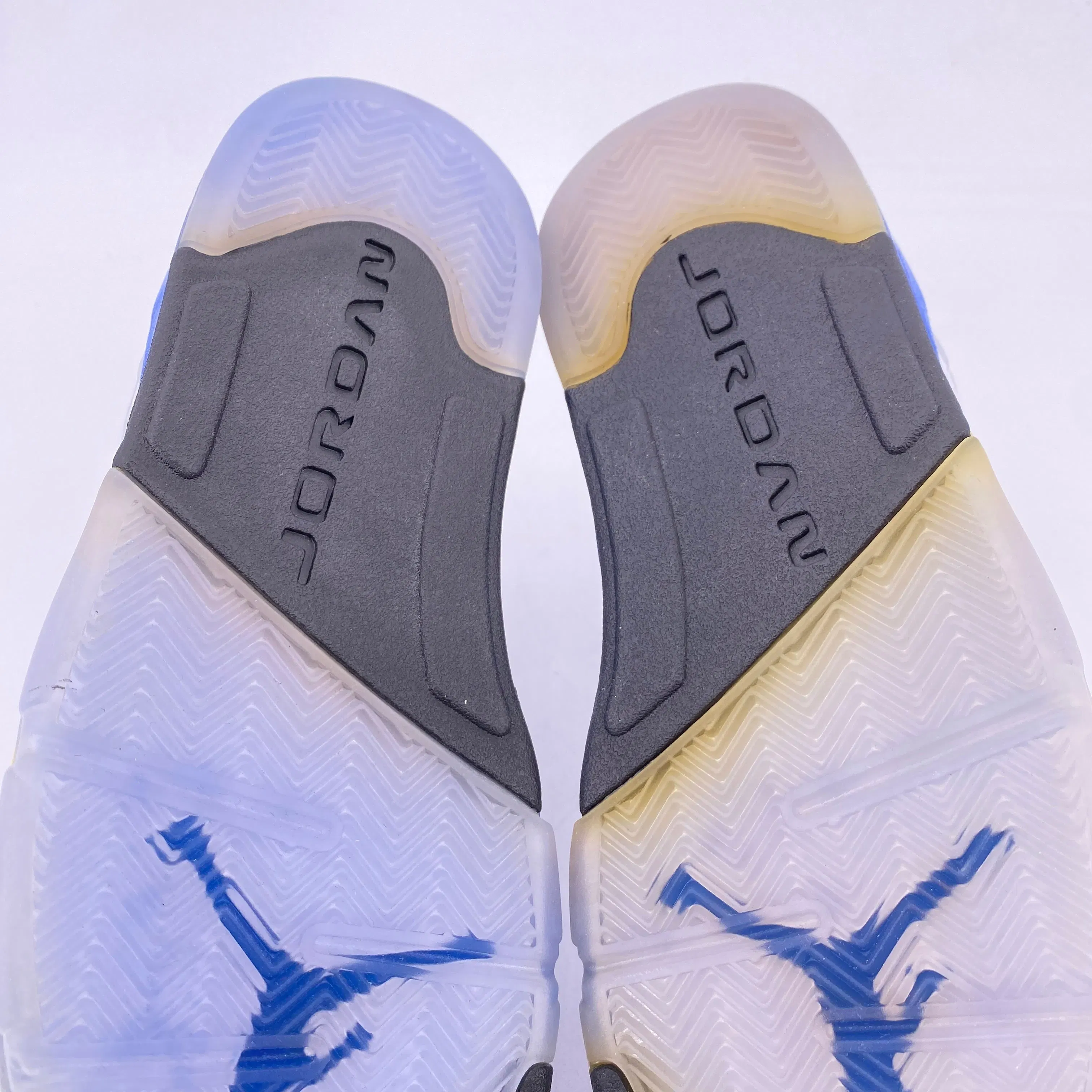 Air Jordan 5 Retro "Laney" 2013 New (Cond) Size 7.5