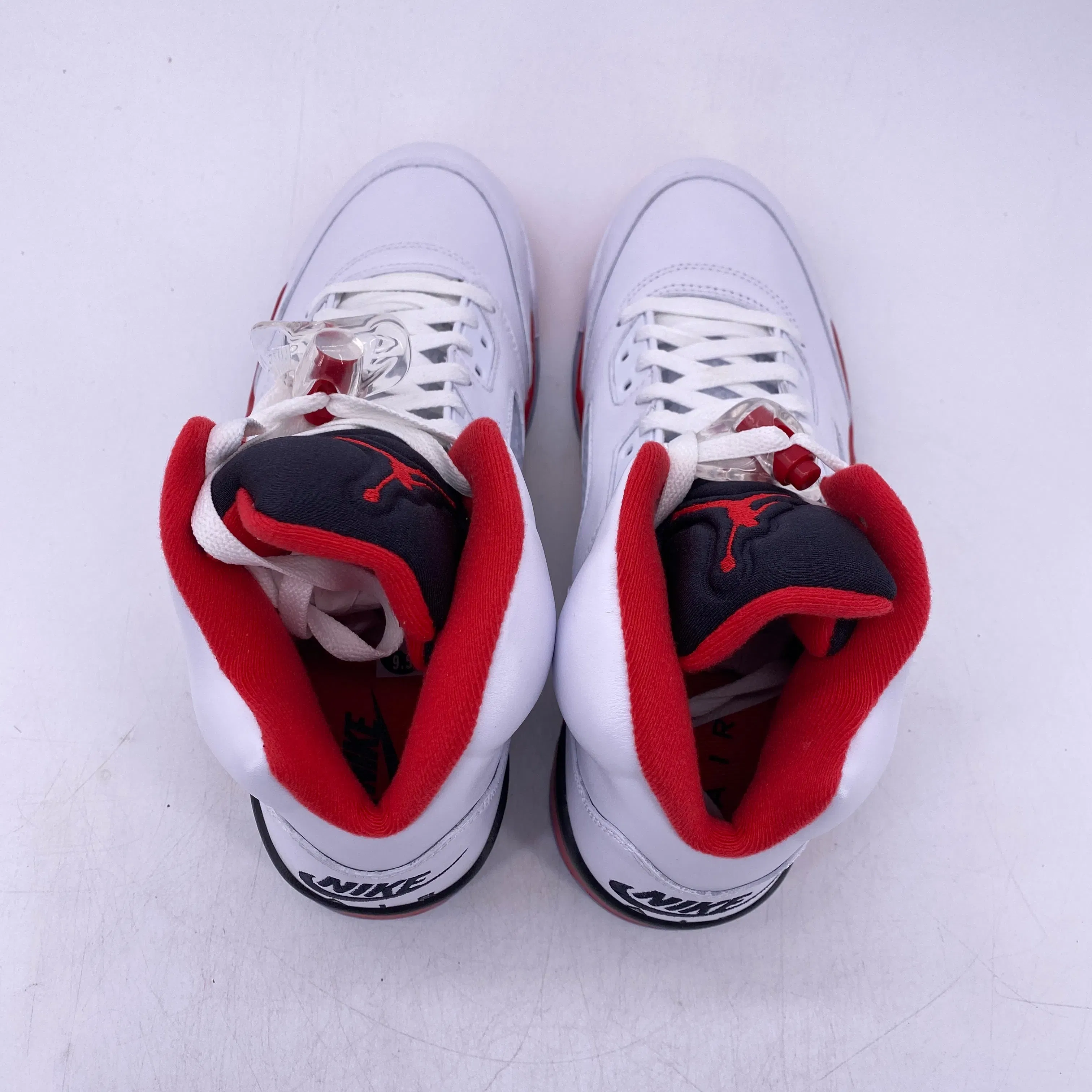 Air Jordan 5 Retro "Fire Red Black Tongue" 2025 New Size 9.5