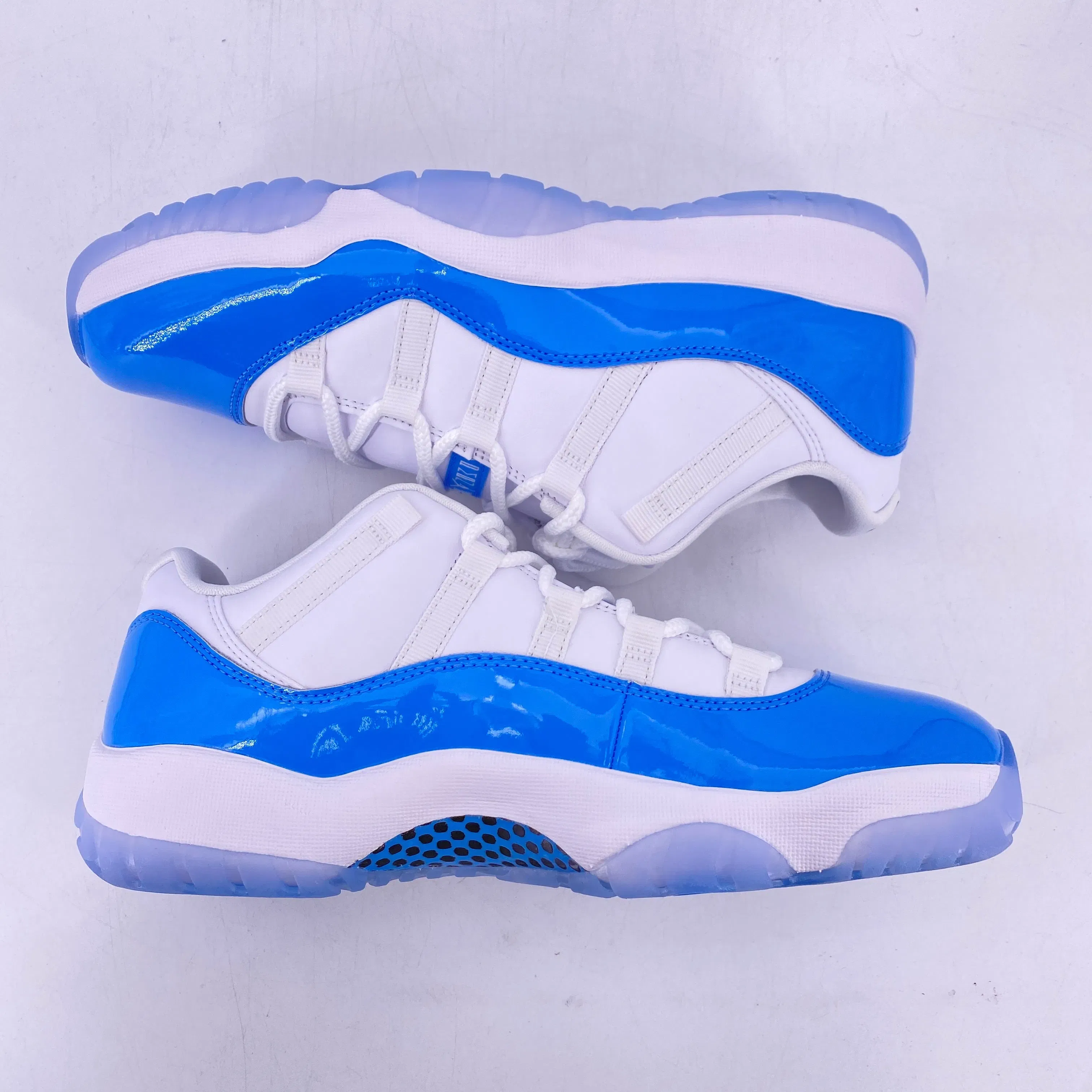 Air Jordan 11 Retro Low "UNIVERSITY BLUE" 2026 New Size 10
