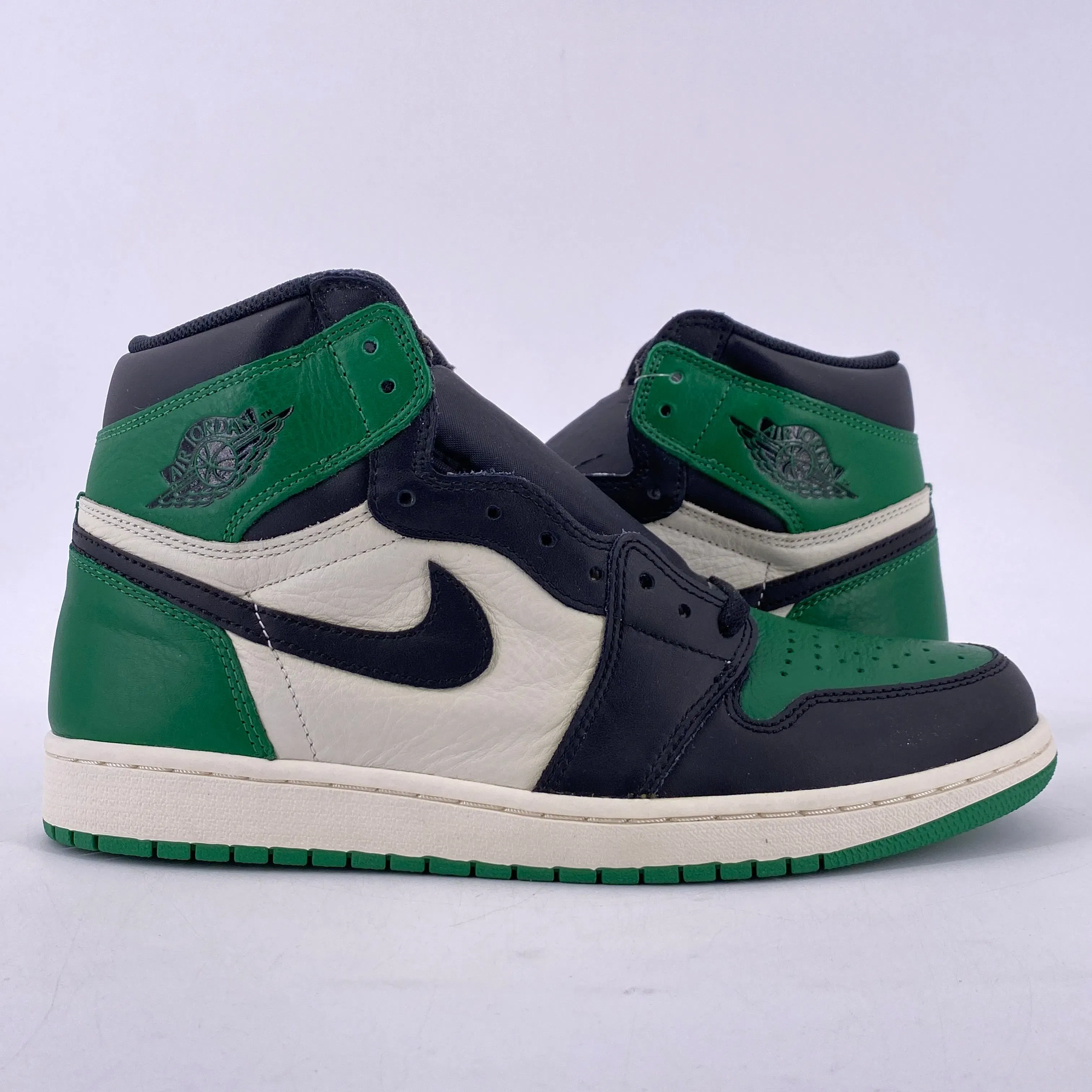 Air Jordan 1 Retro High OG "Pine Green" 2018 New Size 11.5