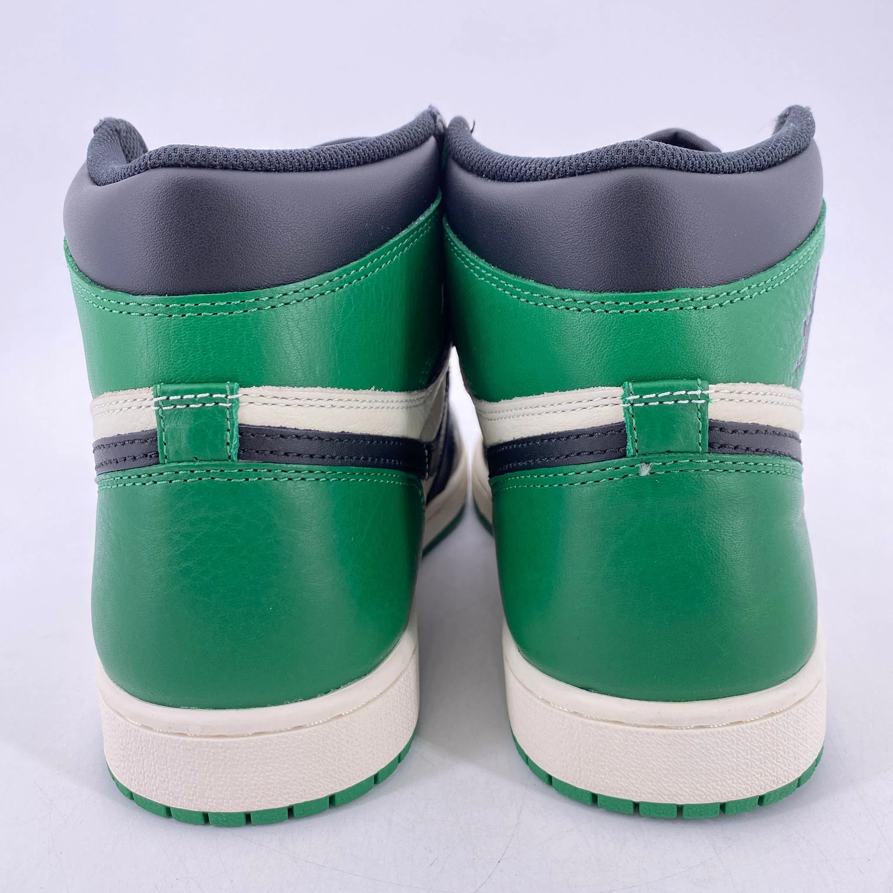 Air Jordan 1 Retro High OG "Pine Green" 2018 New Size 11.5