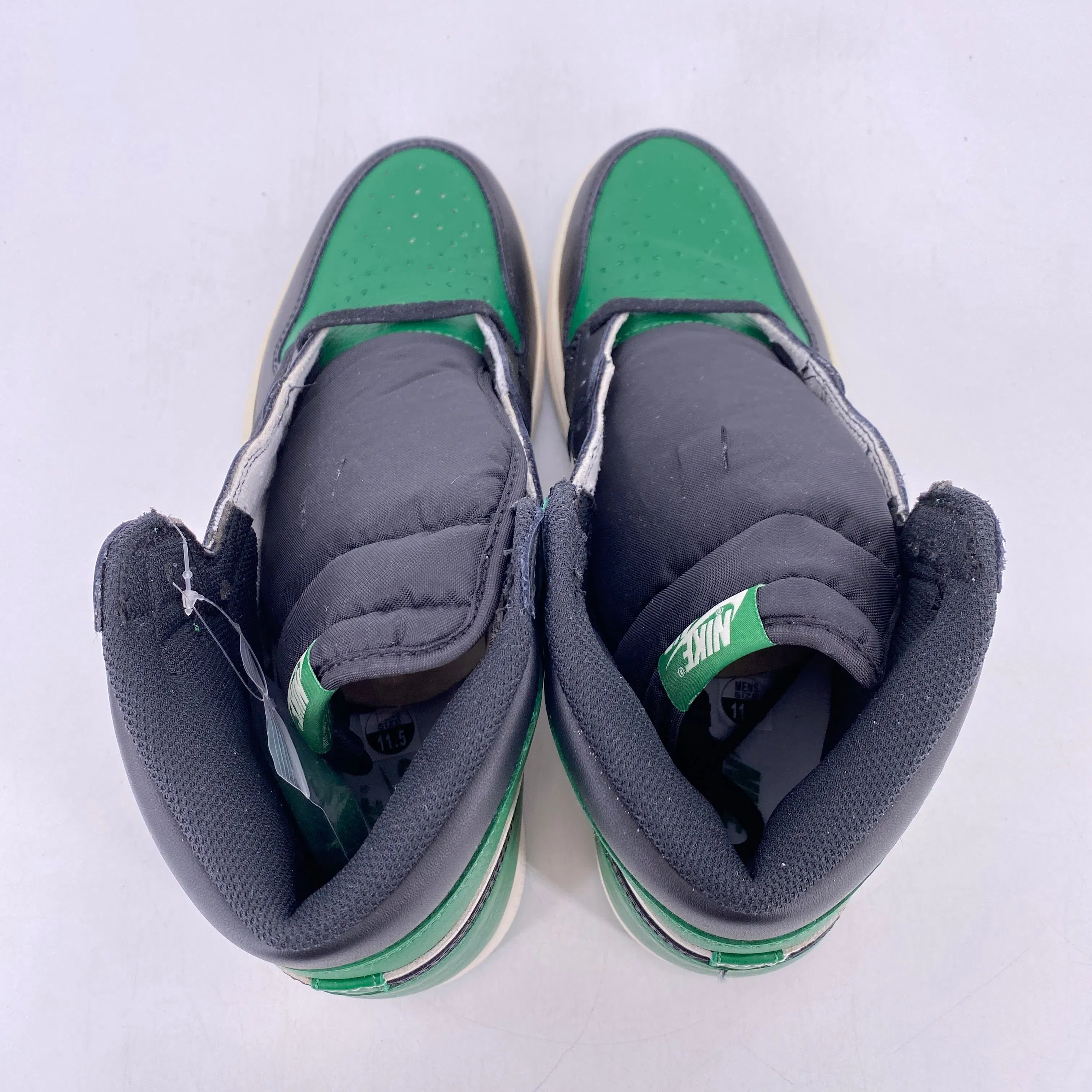 Air Jordan 1 Retro High OG "Pine Green" 2018 New Size 11.5