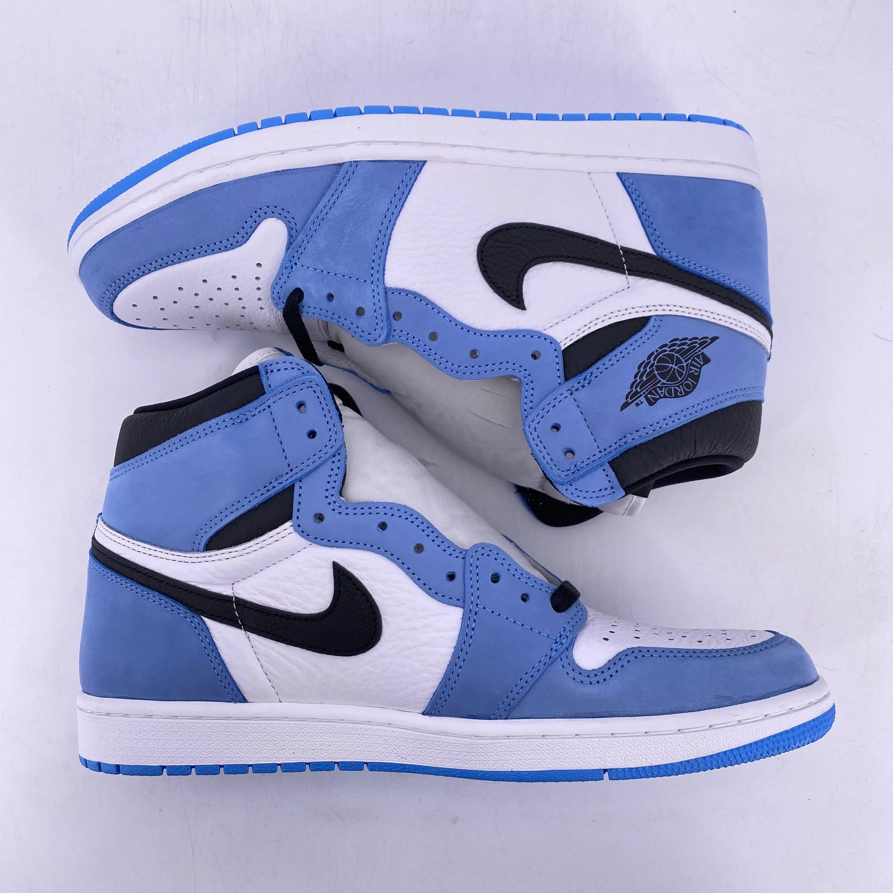 Air Jordan 1 Retro High OG "University Blue" 2021 New Size 11.5