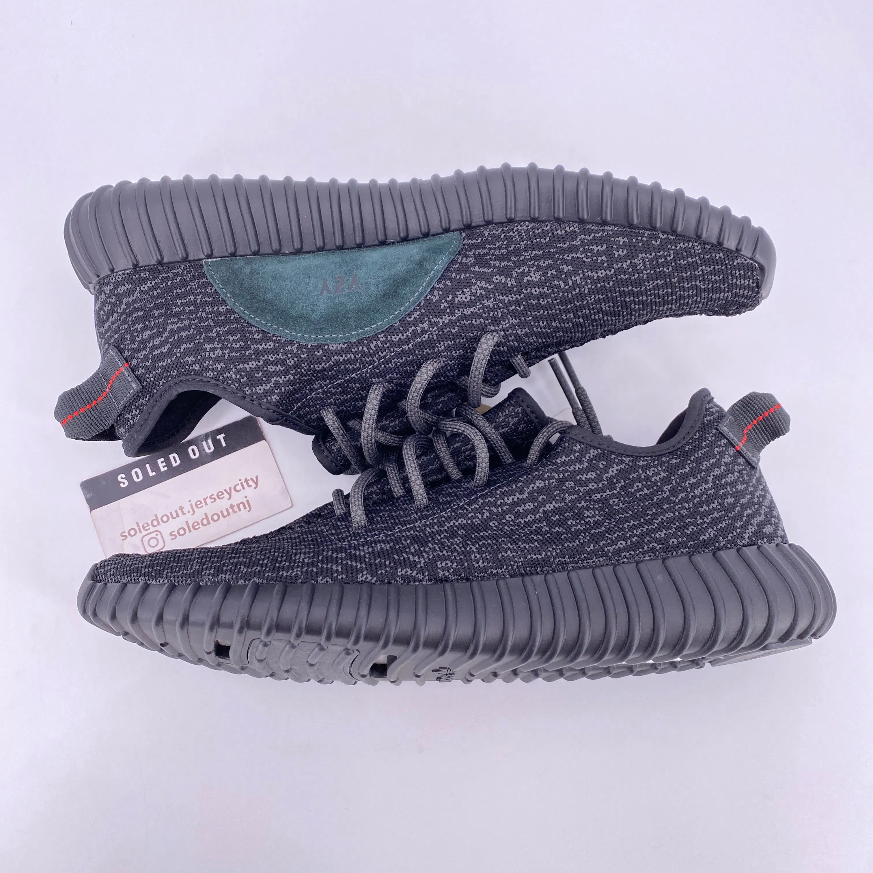 Yeezy 350 "Pirate Black" 2023 New Size 11