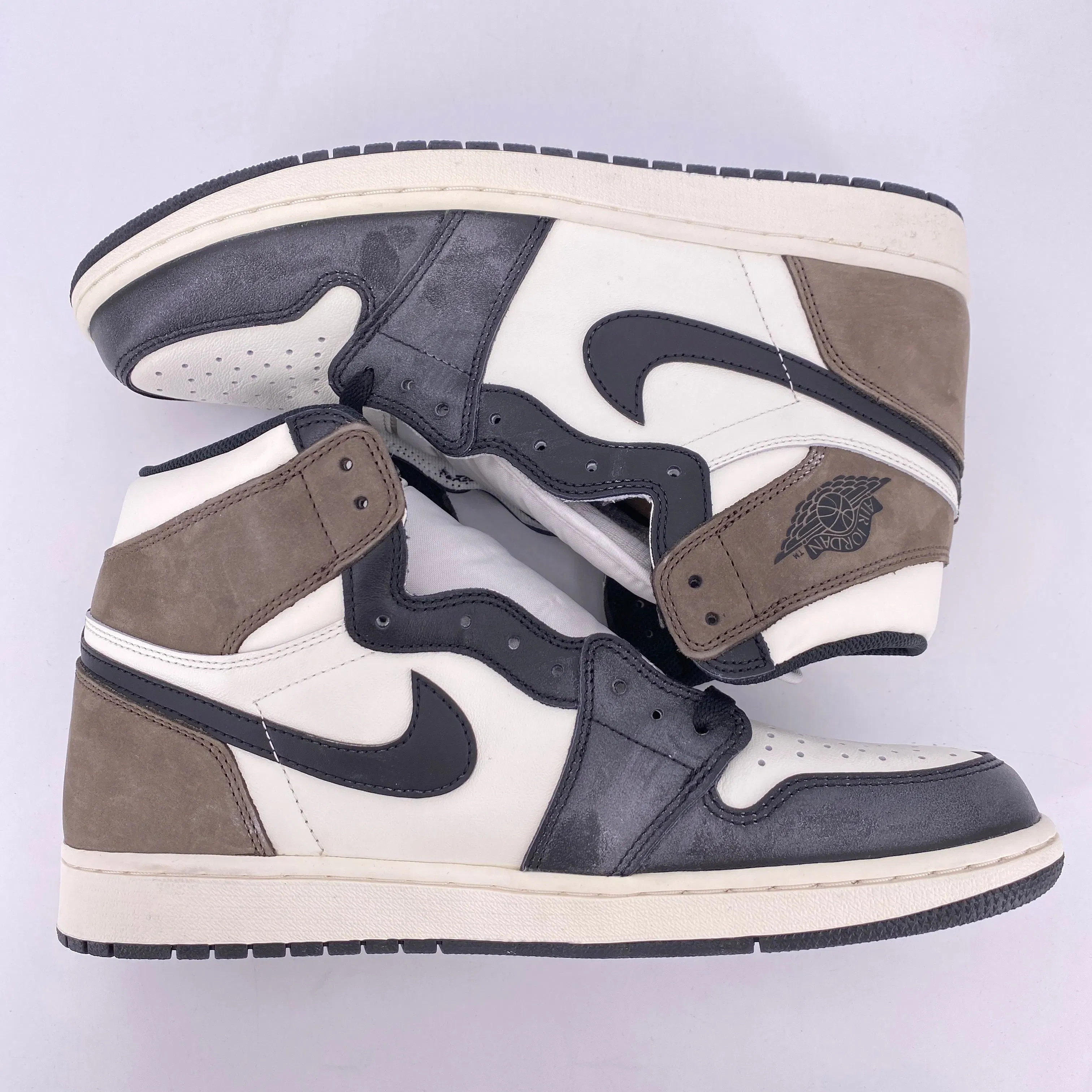 Air Jordan 1 Retro High OG "Mocha" 2020 New Size 12
