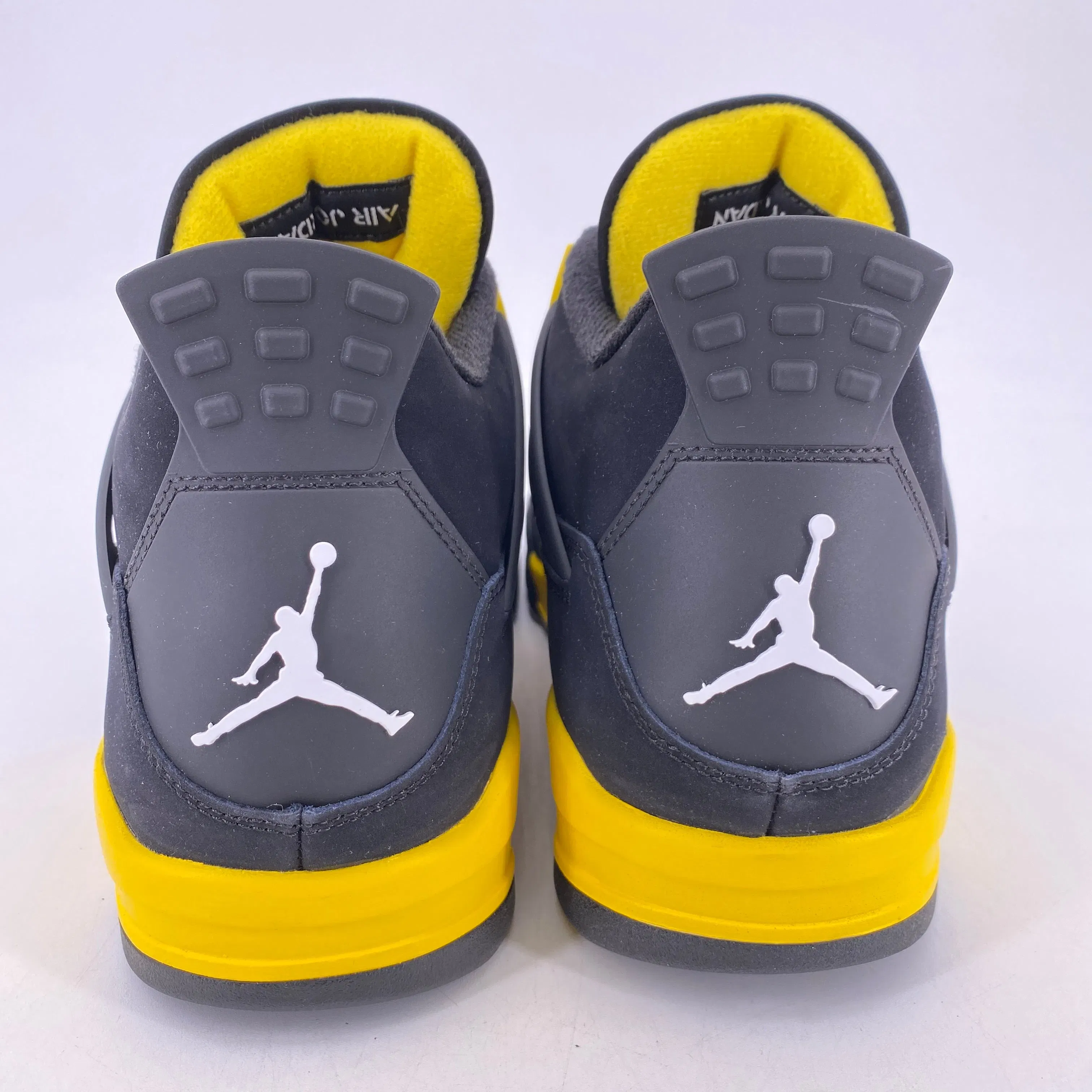 Air Jordan 4 Retro "Thunder" 2023 New Size 13