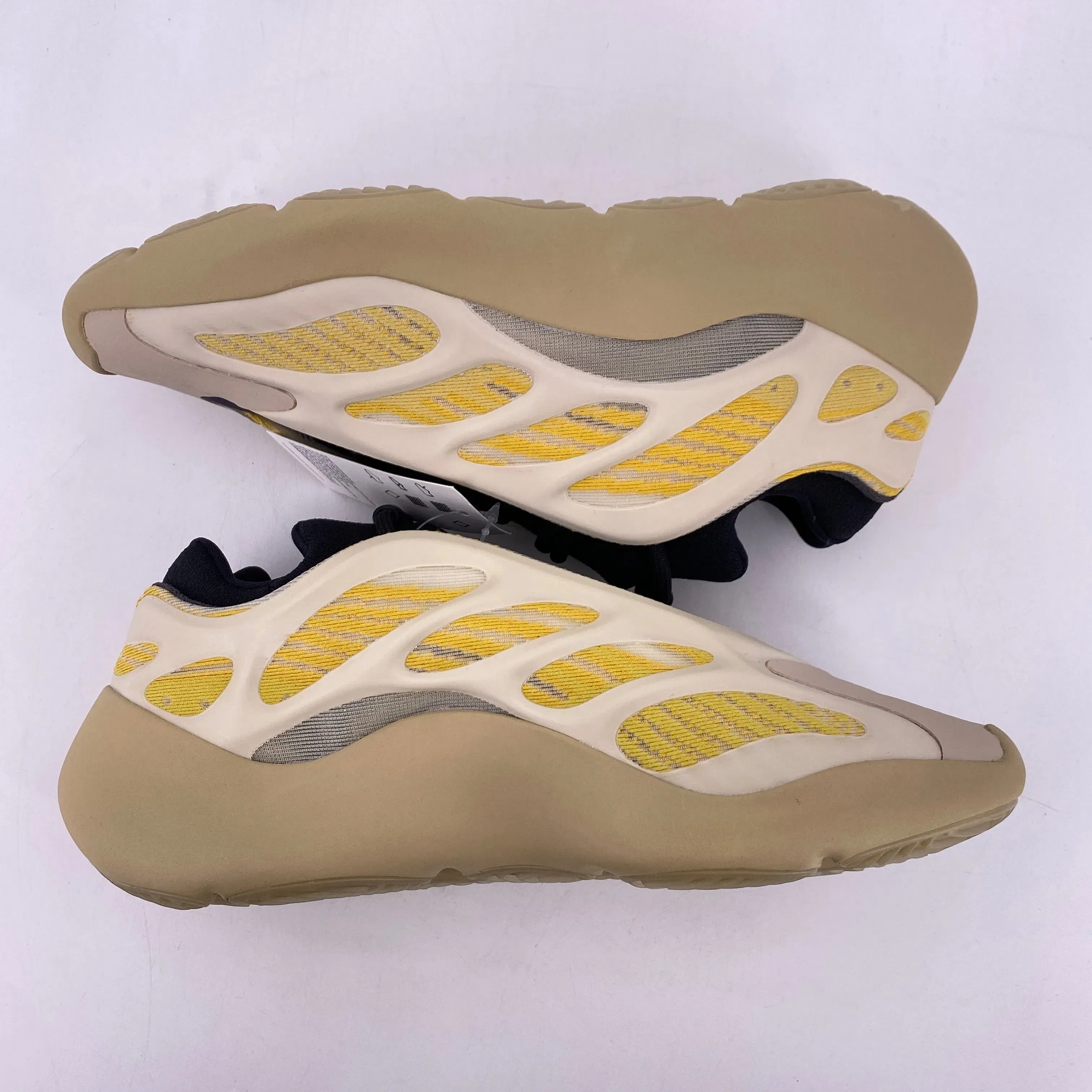 Yeezy 700 v3 "Safflower" 2020 New Size 8