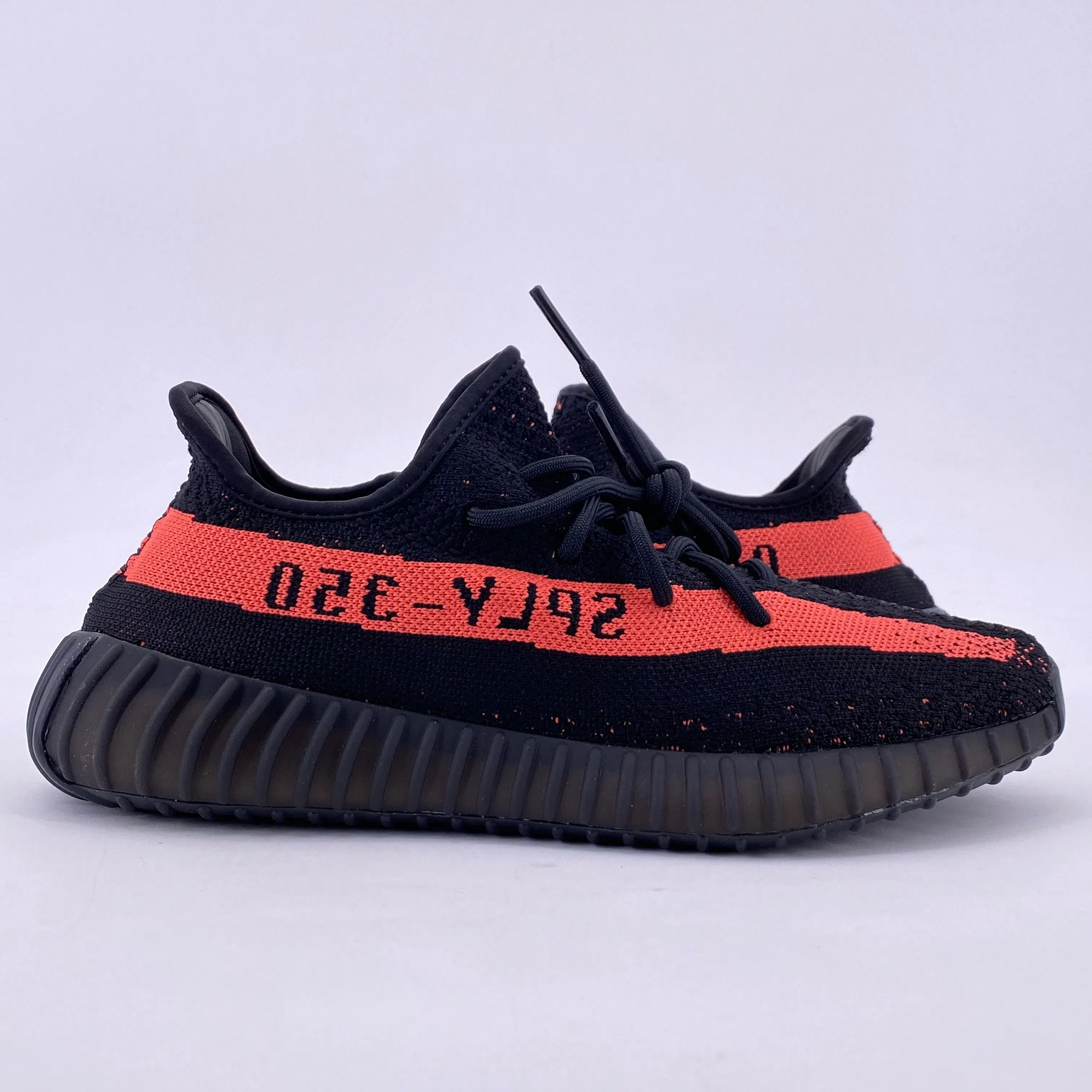 Yeezy 350 v2 "Core Black Red" 2016 New Size 8.5