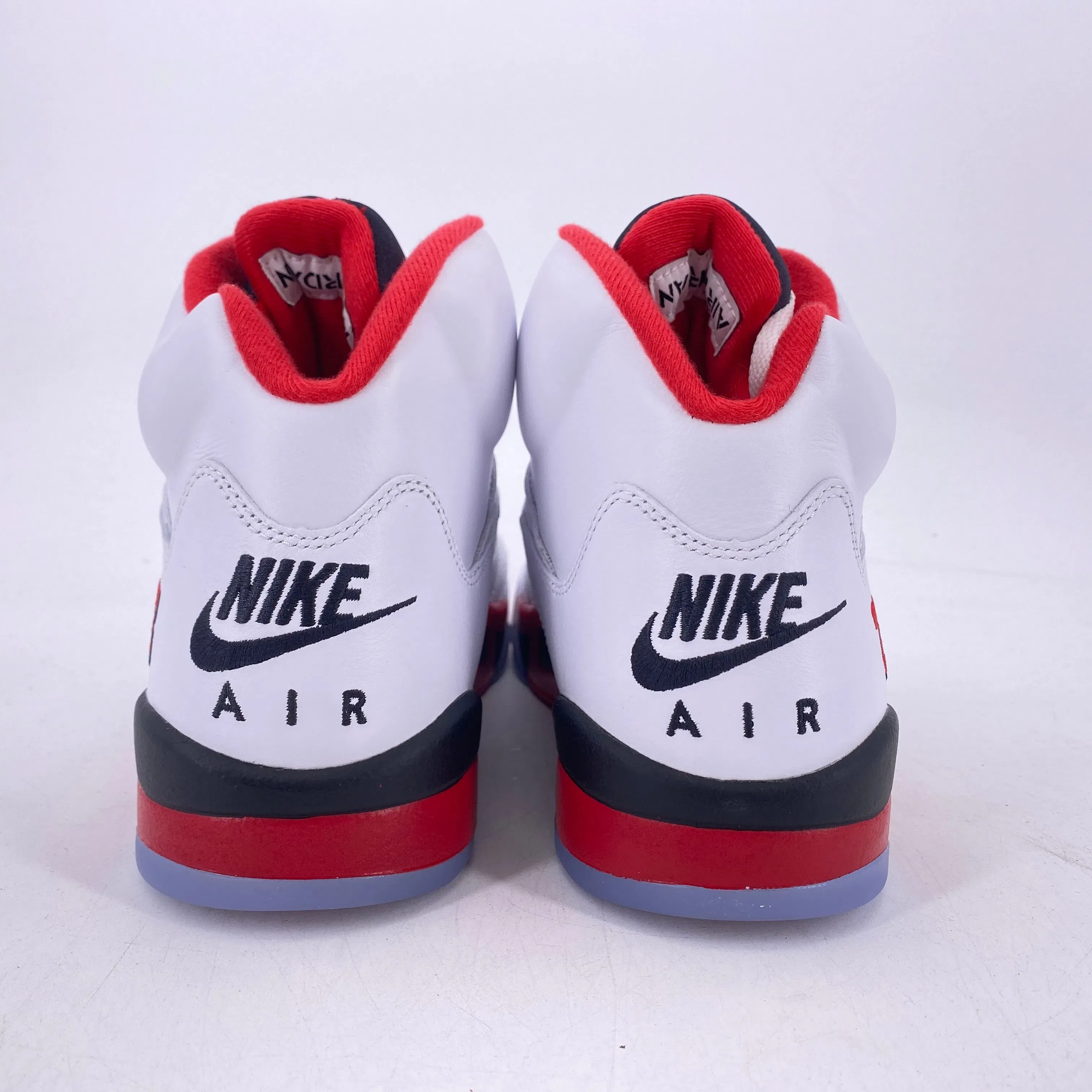 Air Jordan 5 Retro "Fire Red Black Tongue" 2025 New Size 10.5