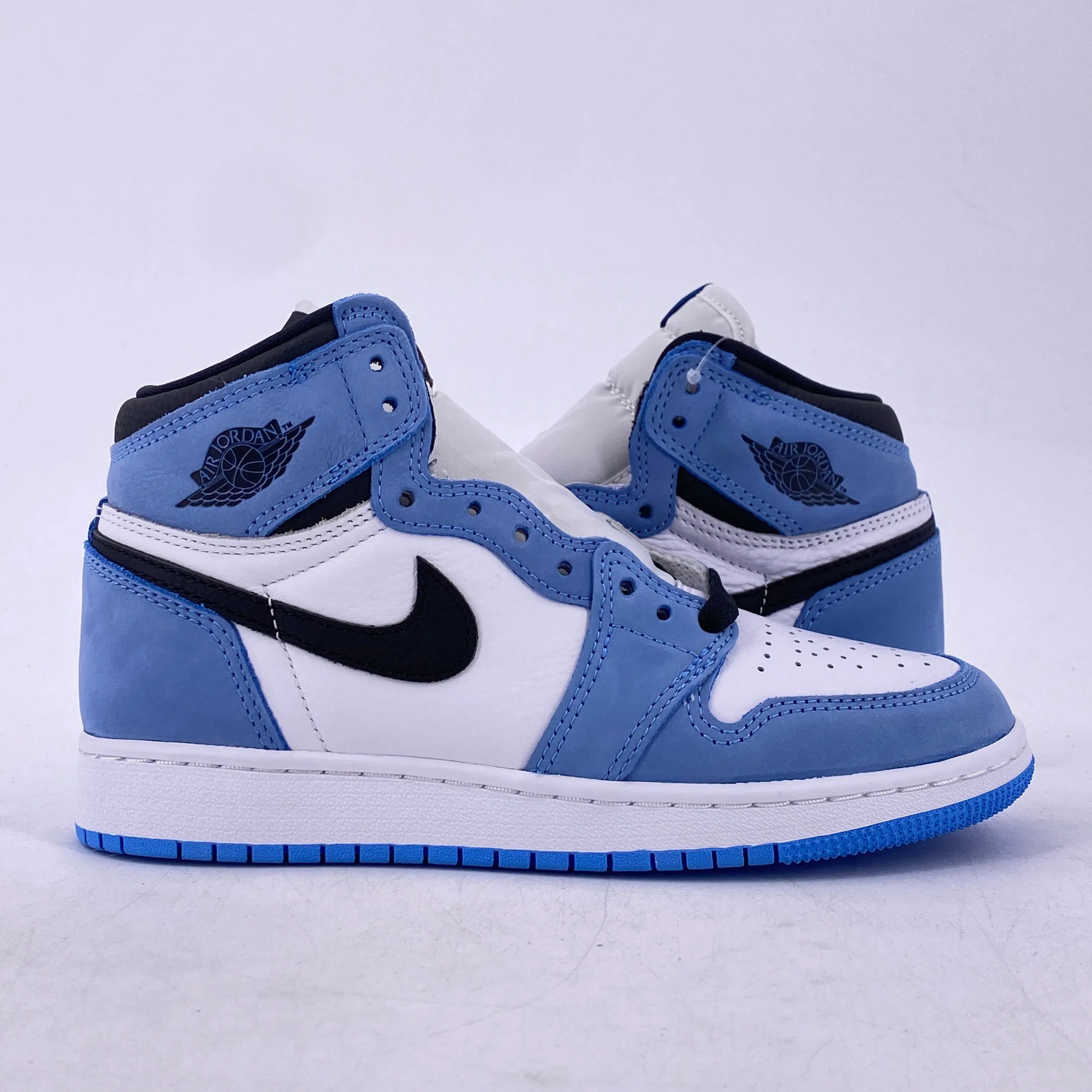 Air Jordan (GS) 1 Retro High "University Blue" 2021 New Size 4Y