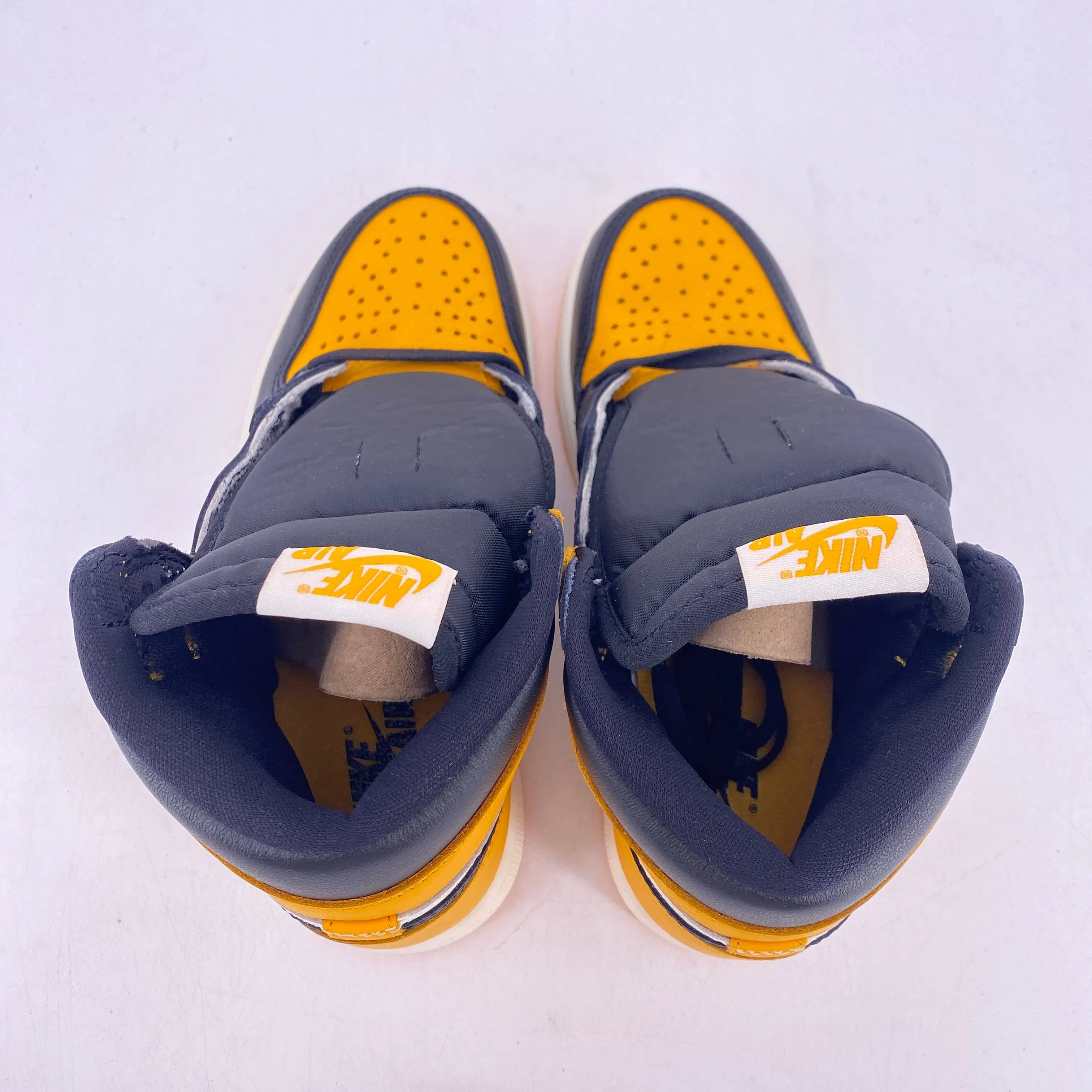 Air Jordan 1 Retro High "Taxi" 2022 New Size 4
