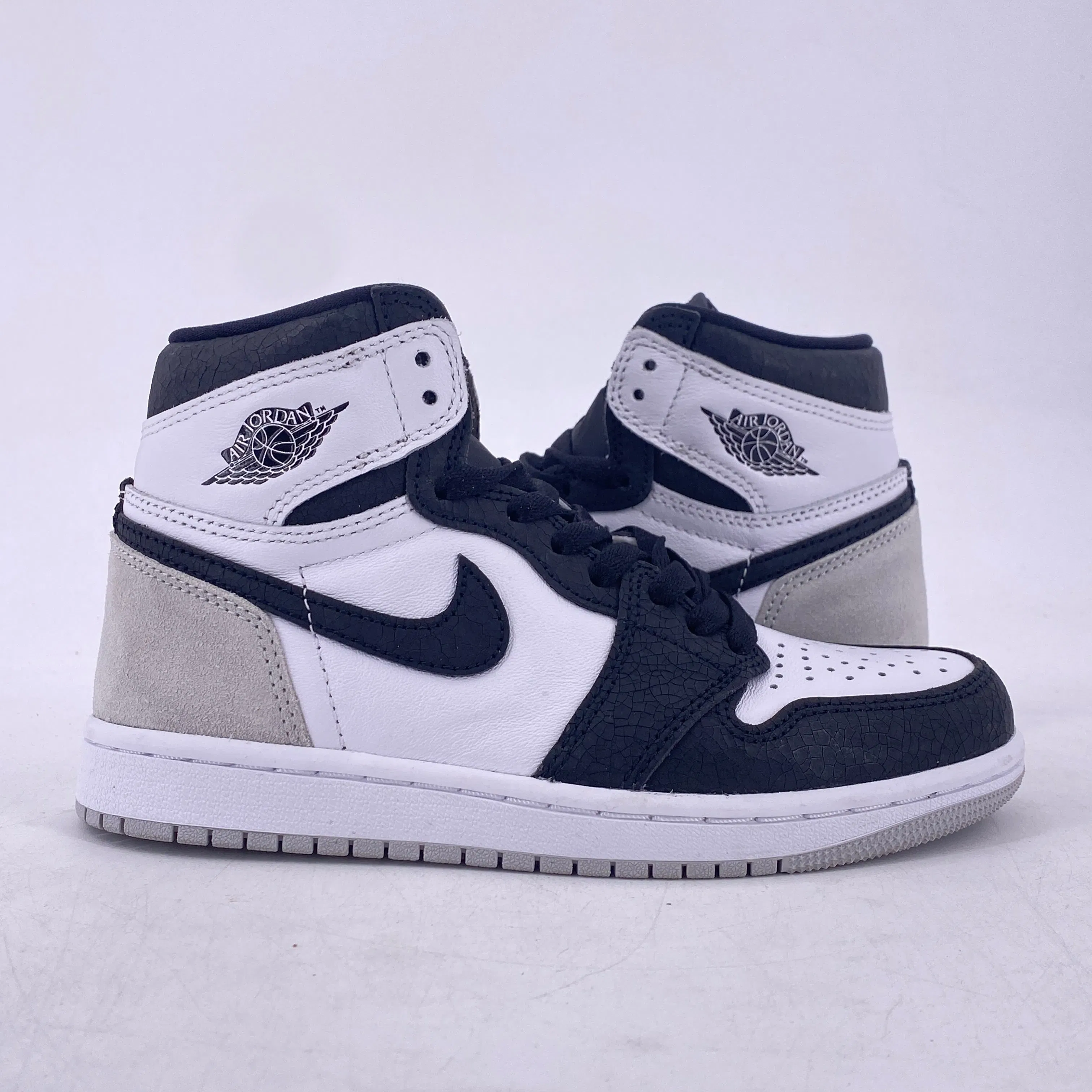 Air Jordan 1 Retro High "Bleached Coral" 2022 New Size 4