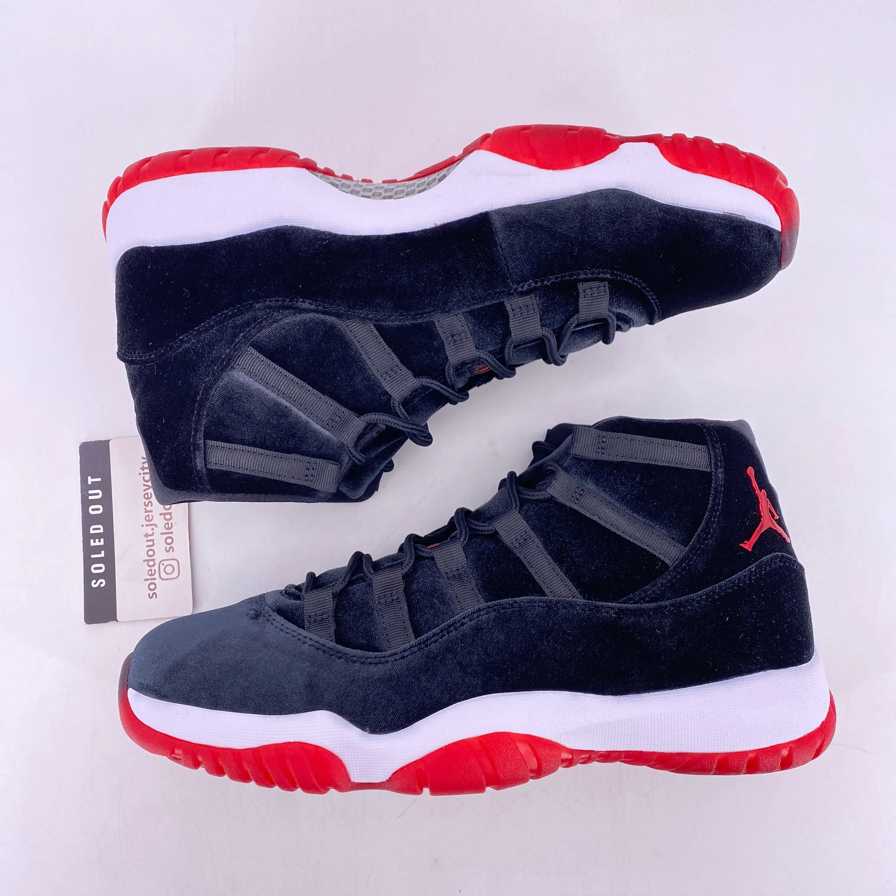 Air Jordan (W) 11 Retro "Bred Velvet" 2024 New Size 11.5W