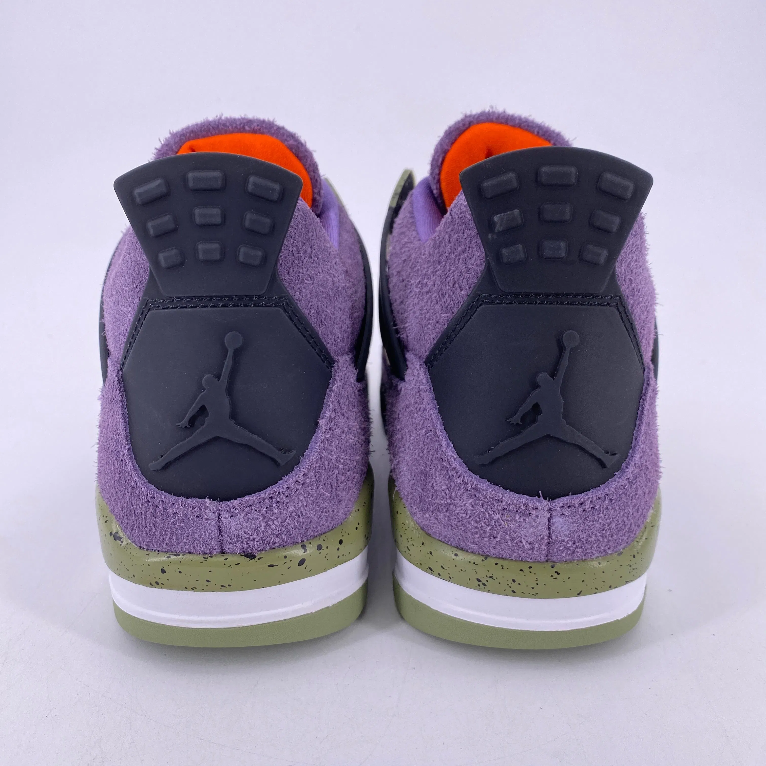 Air Jordan (W) 4 Retro "Canyon Purple" 2022 New (Cond) Size 10.5W