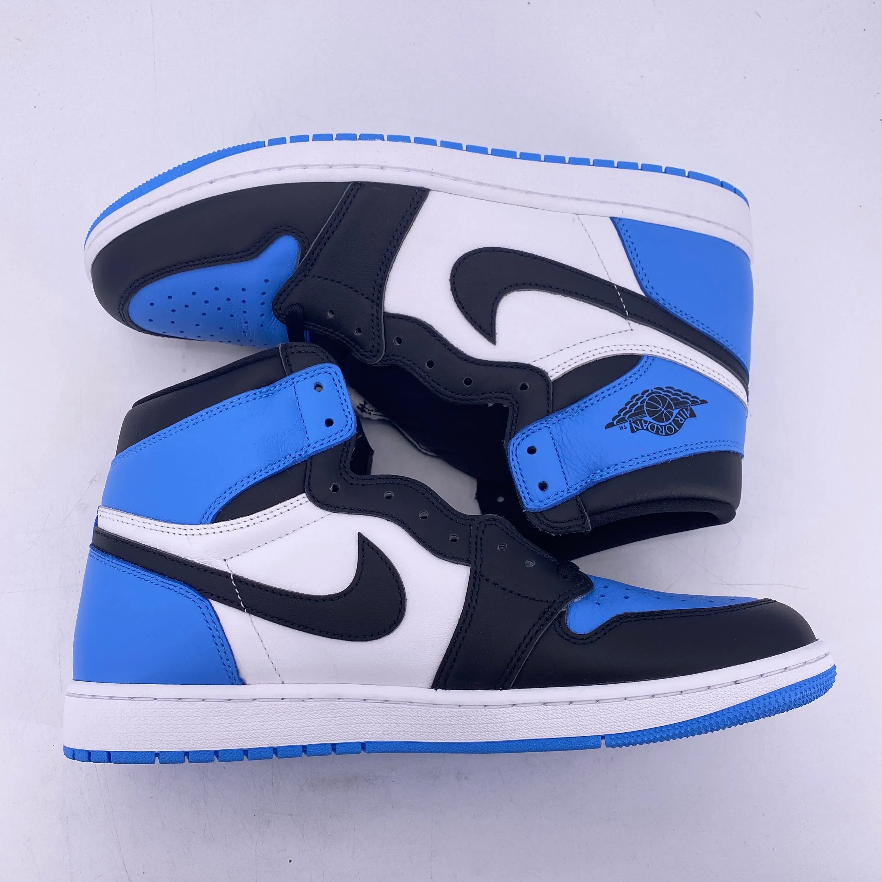 Air Jordan 1 Retro High OG "Unc Toe" 2023 New Size 13