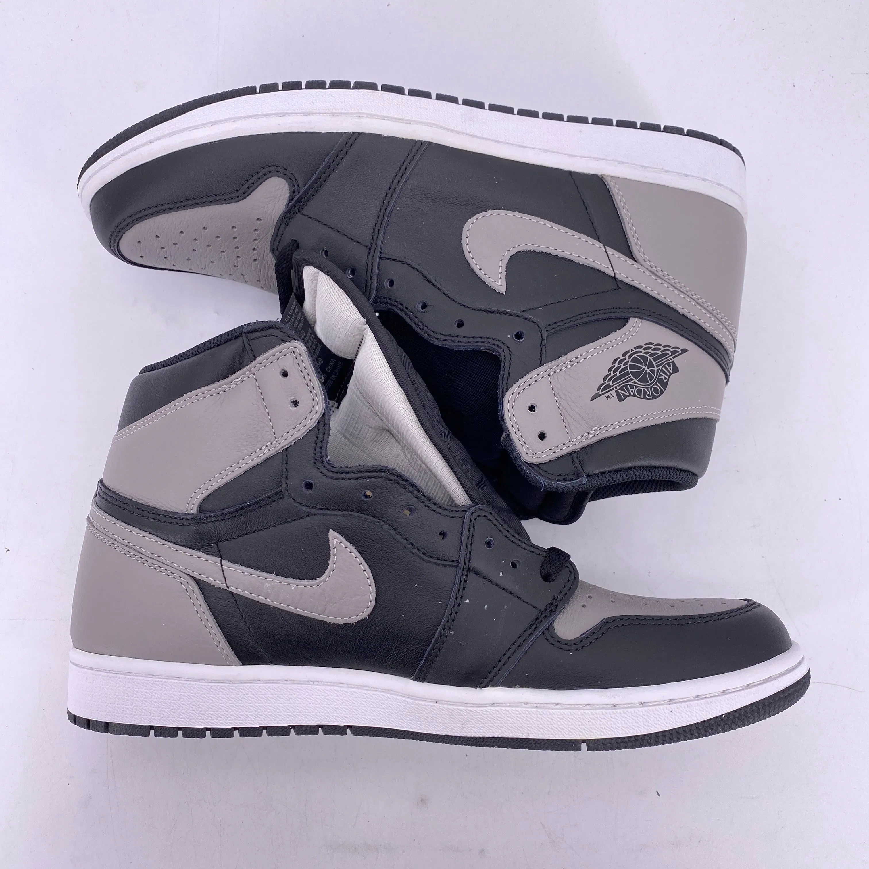 Air Jordan 1 Retro High "Shadow" 2018 New (Cond) Size 10.5