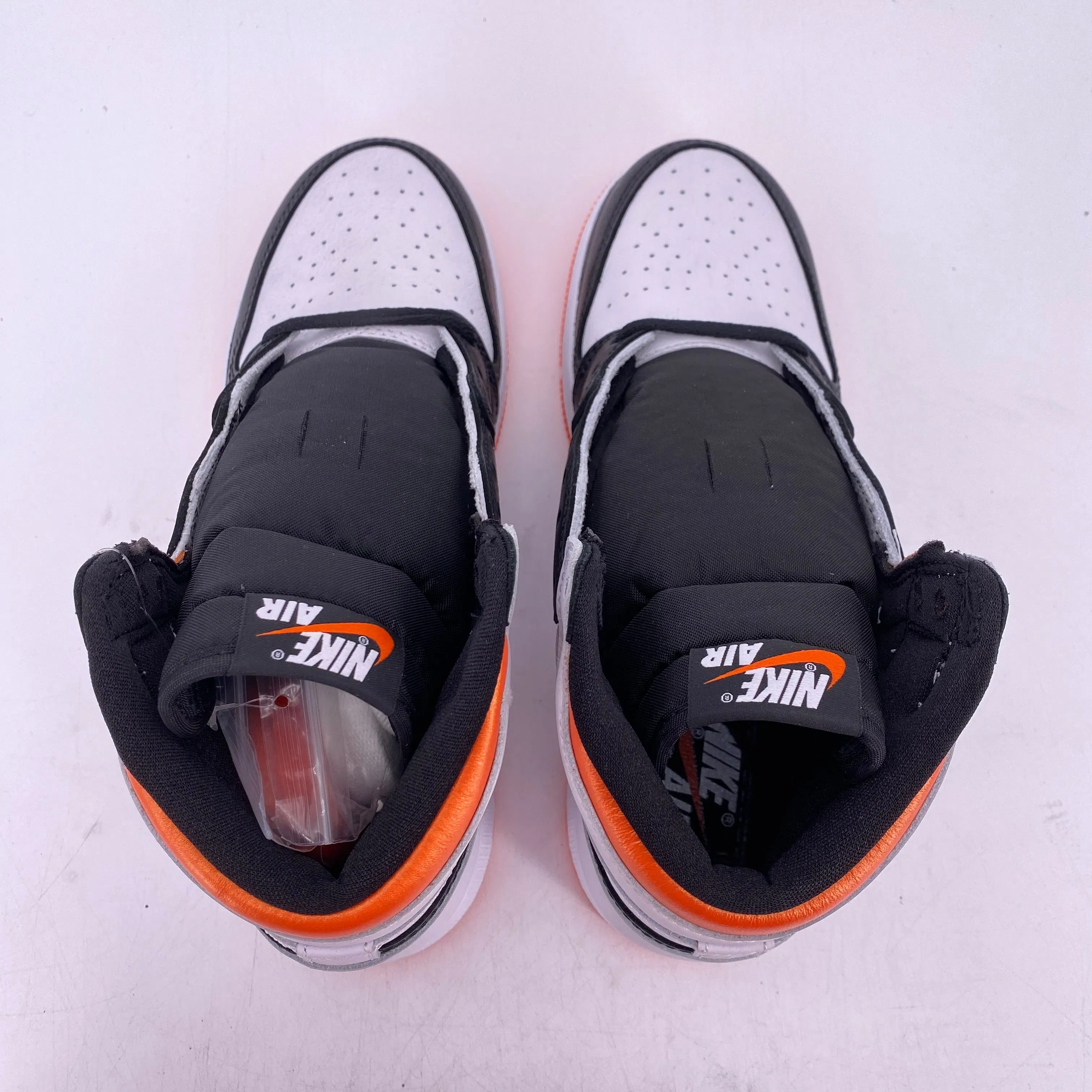 Air Jordan (GS) 1 Retro High OG "Electro Orange" 2021 New Size 6Y