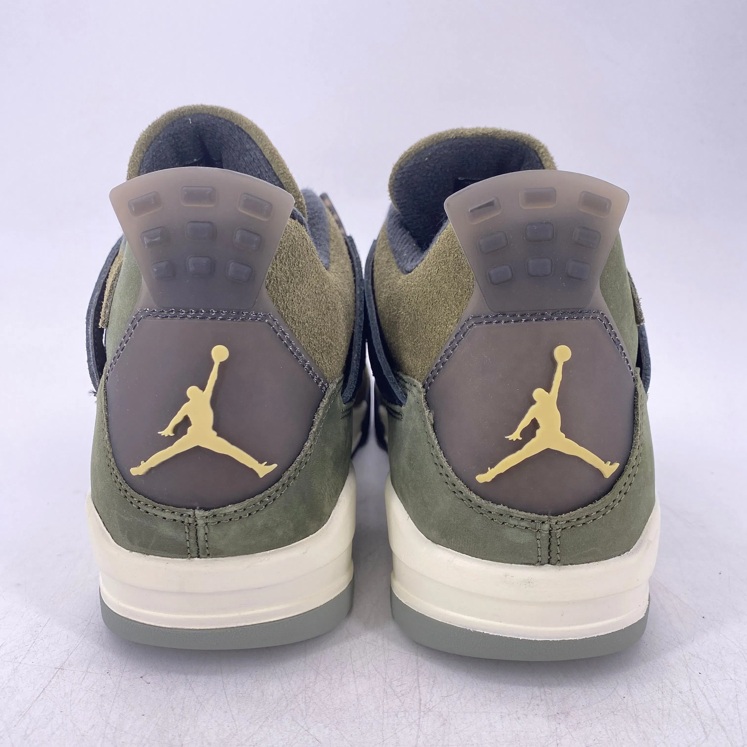 Air Jordan 4 Retro SE "Medium Olive" 2023 New Size 10.5