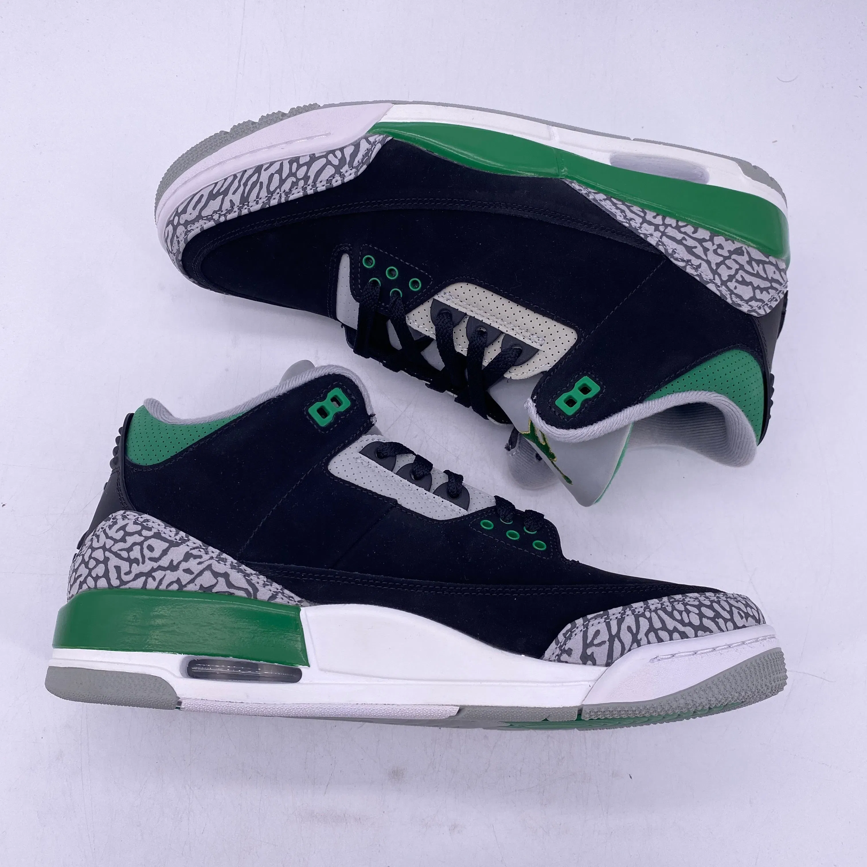 Air Jordan 3 Retro "Pine Green" 2021 New Size 10.5