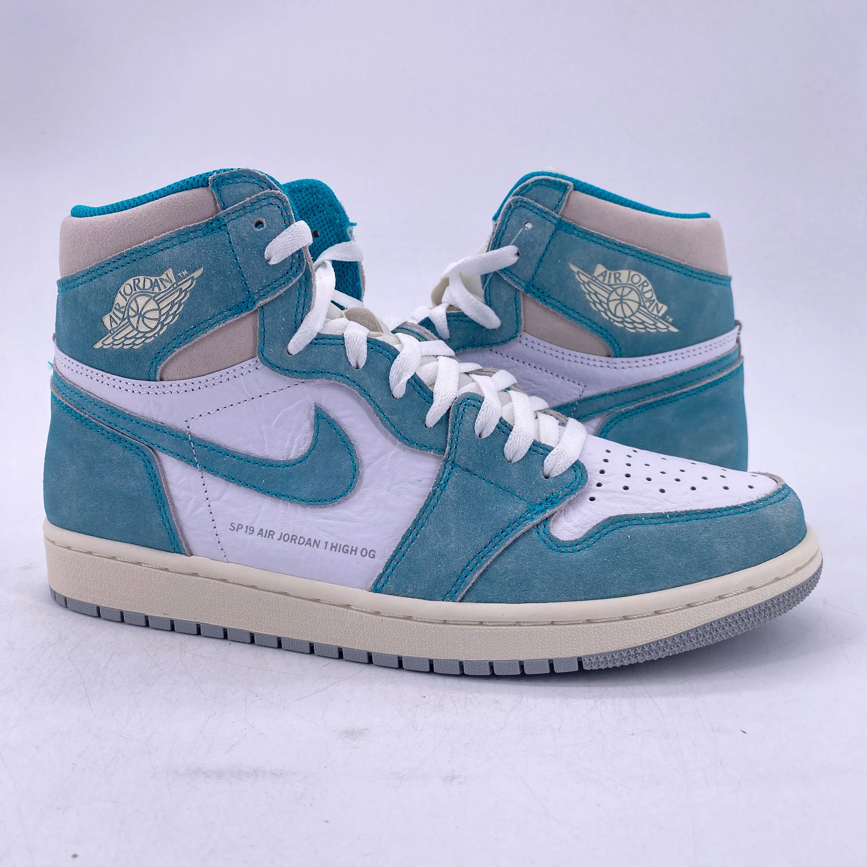 Air Jordan 1 Retro High "Turbo Green" 2019 New Size 10