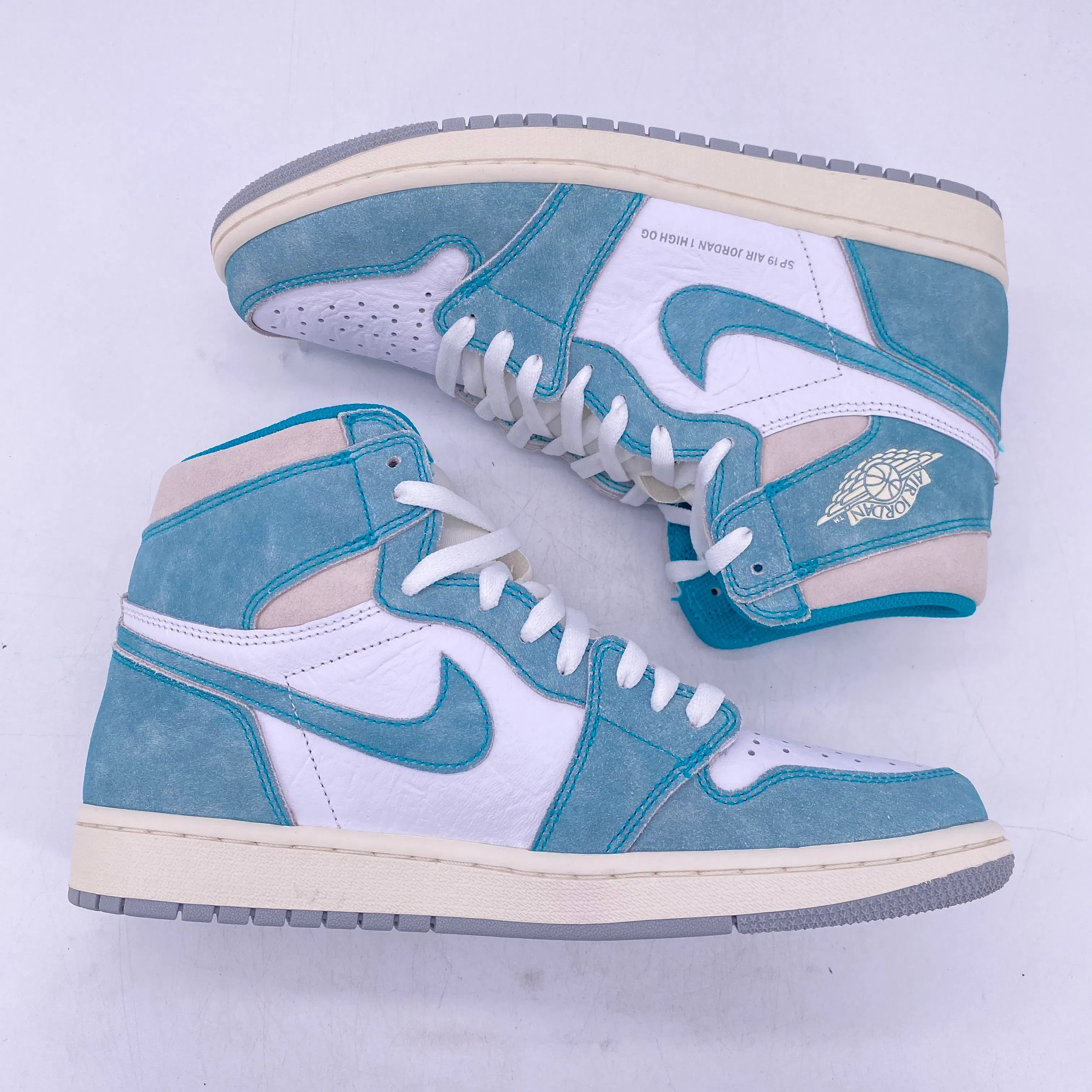 Air Jordan 1 Retro High "Turbo Green" 2019 New Size 10