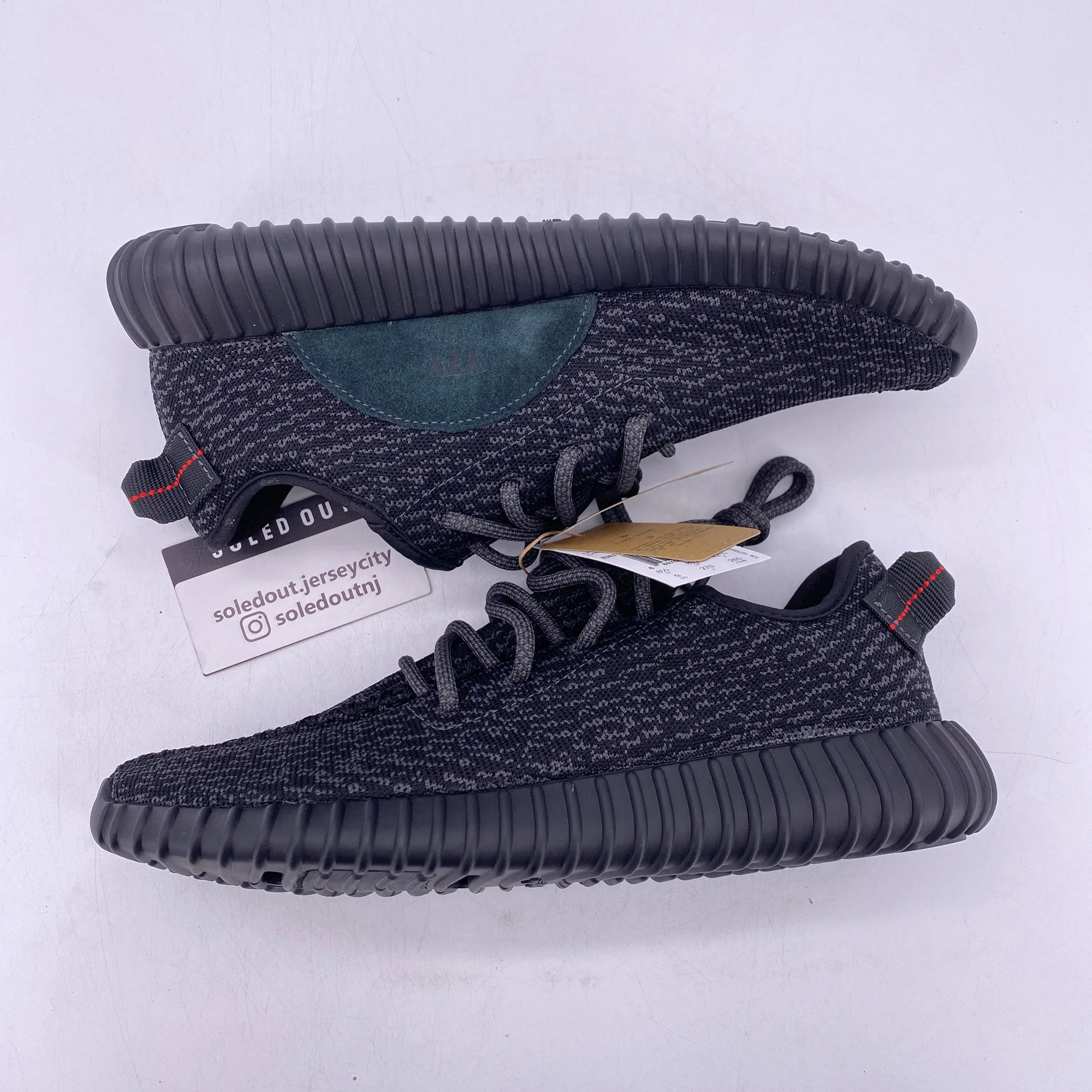 Yeezy 350 "Pirate Black" 2023 New Size 9