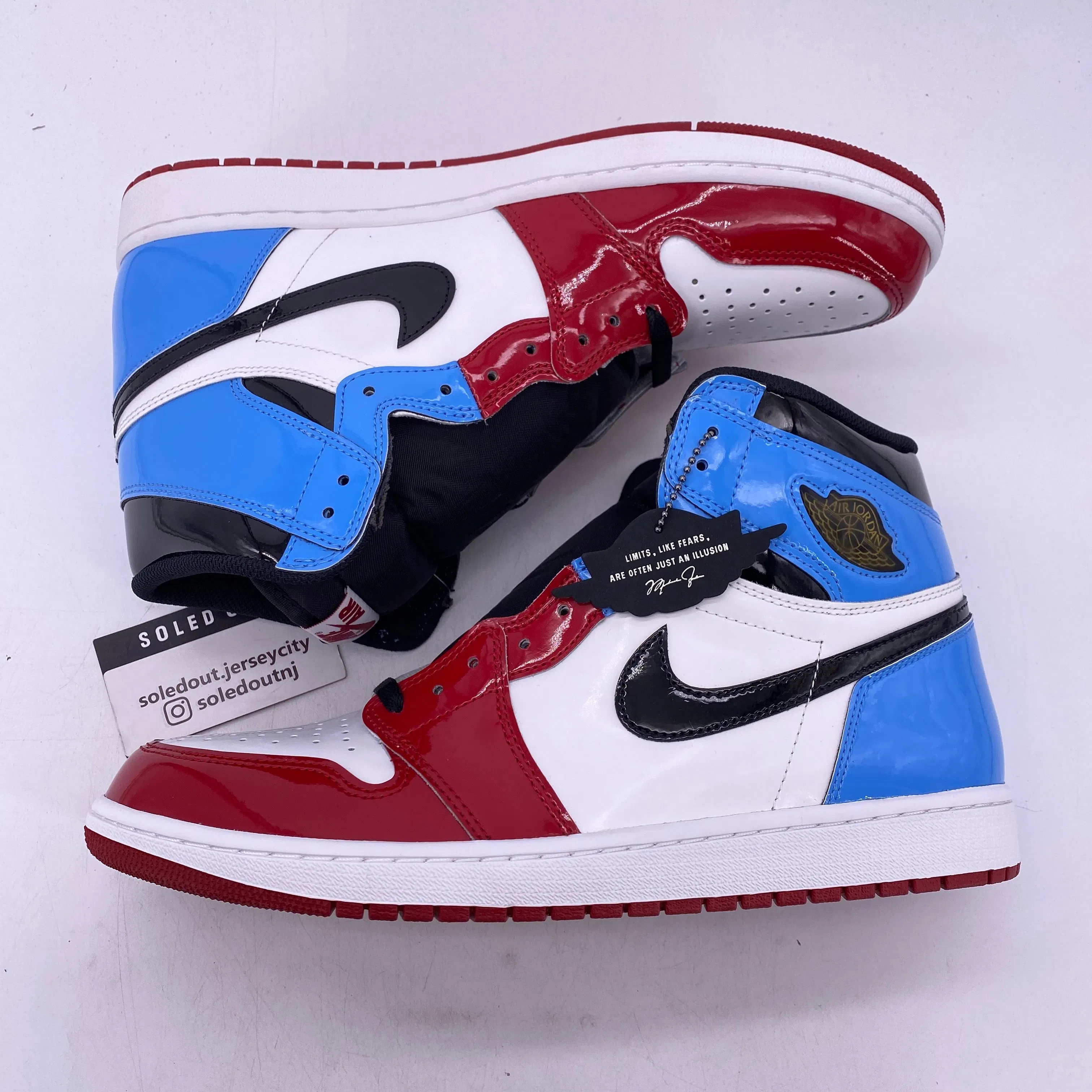 Air Jordan 1 Retro High OG "Unc To Chicago" 2019 New Size 13