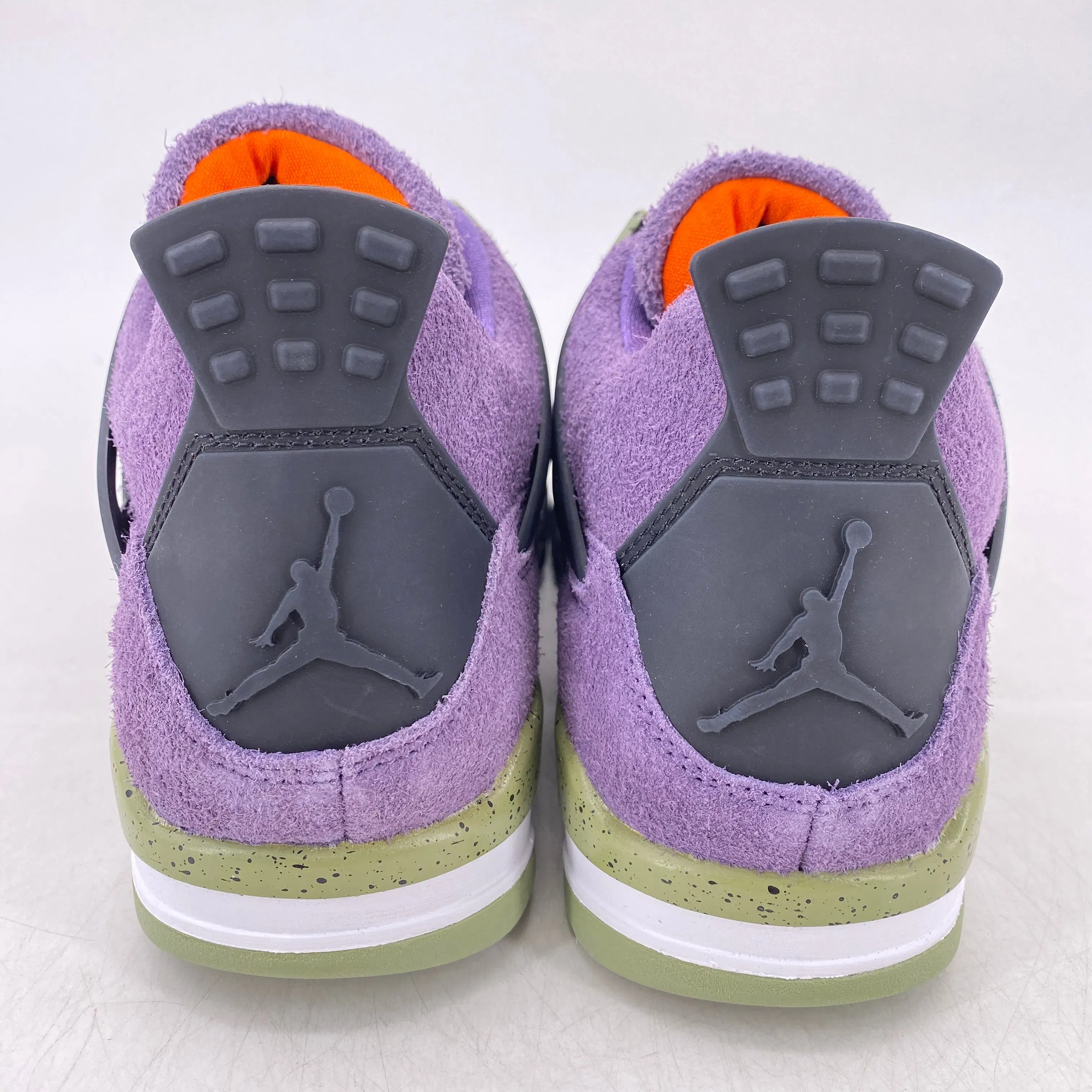 Air Jordan (W) 4 Retro "Canyon Purple" 2022 New Size 9W