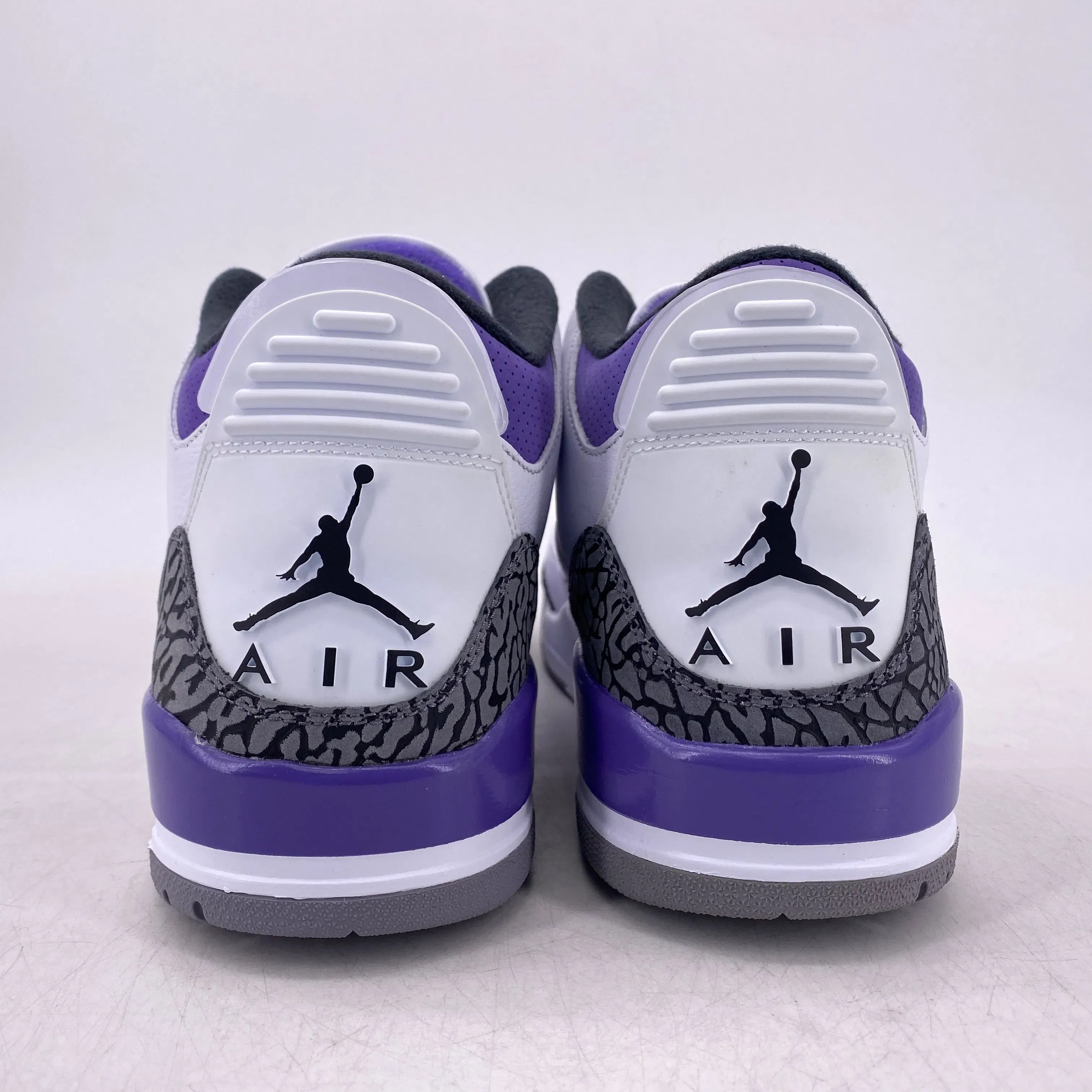 Air Jordan 3 Retro "Dark Iris" 2022 New Size 12