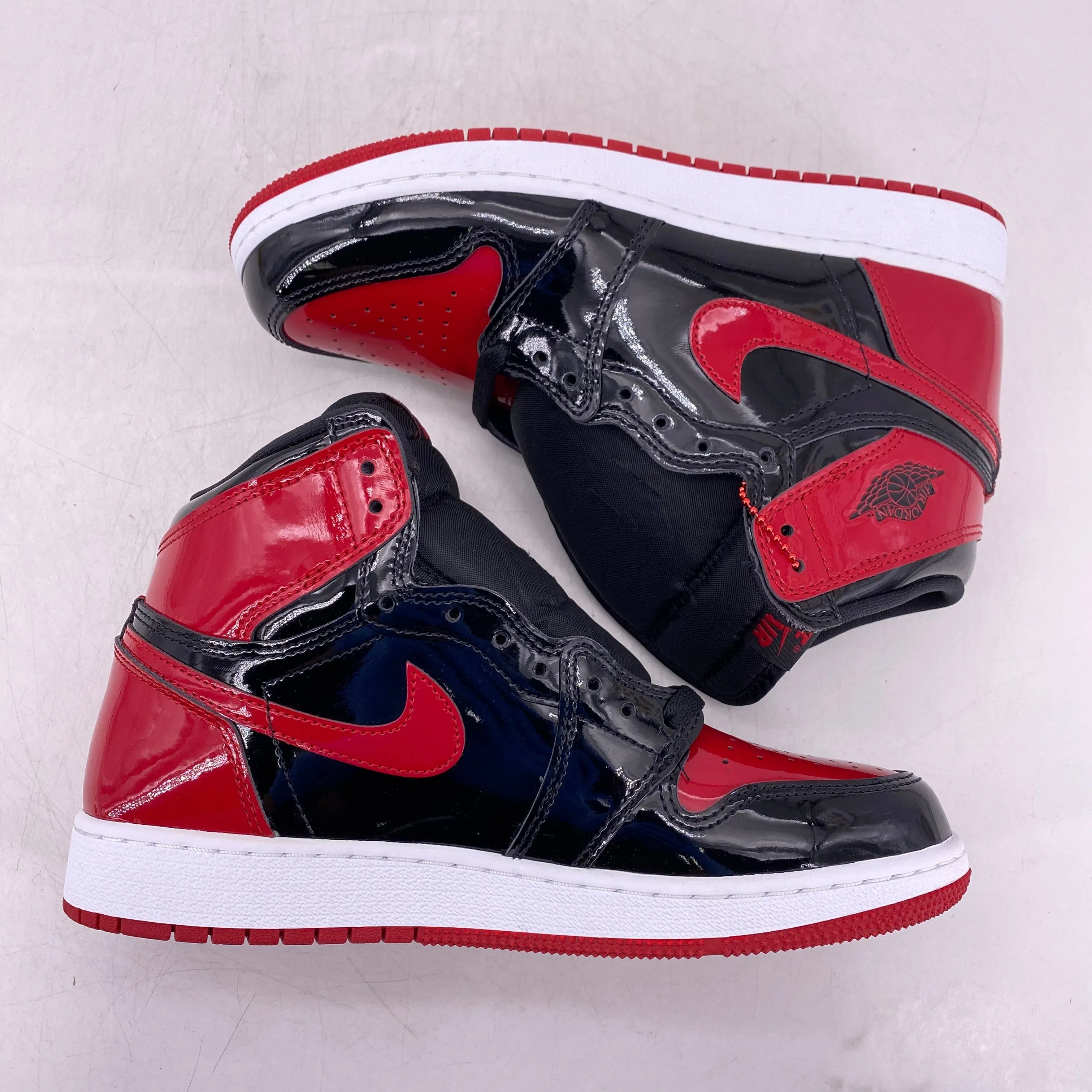 Air Jordan (GS) 1 Retro High OG "Patent Bred" 2021 New Size 6Y
