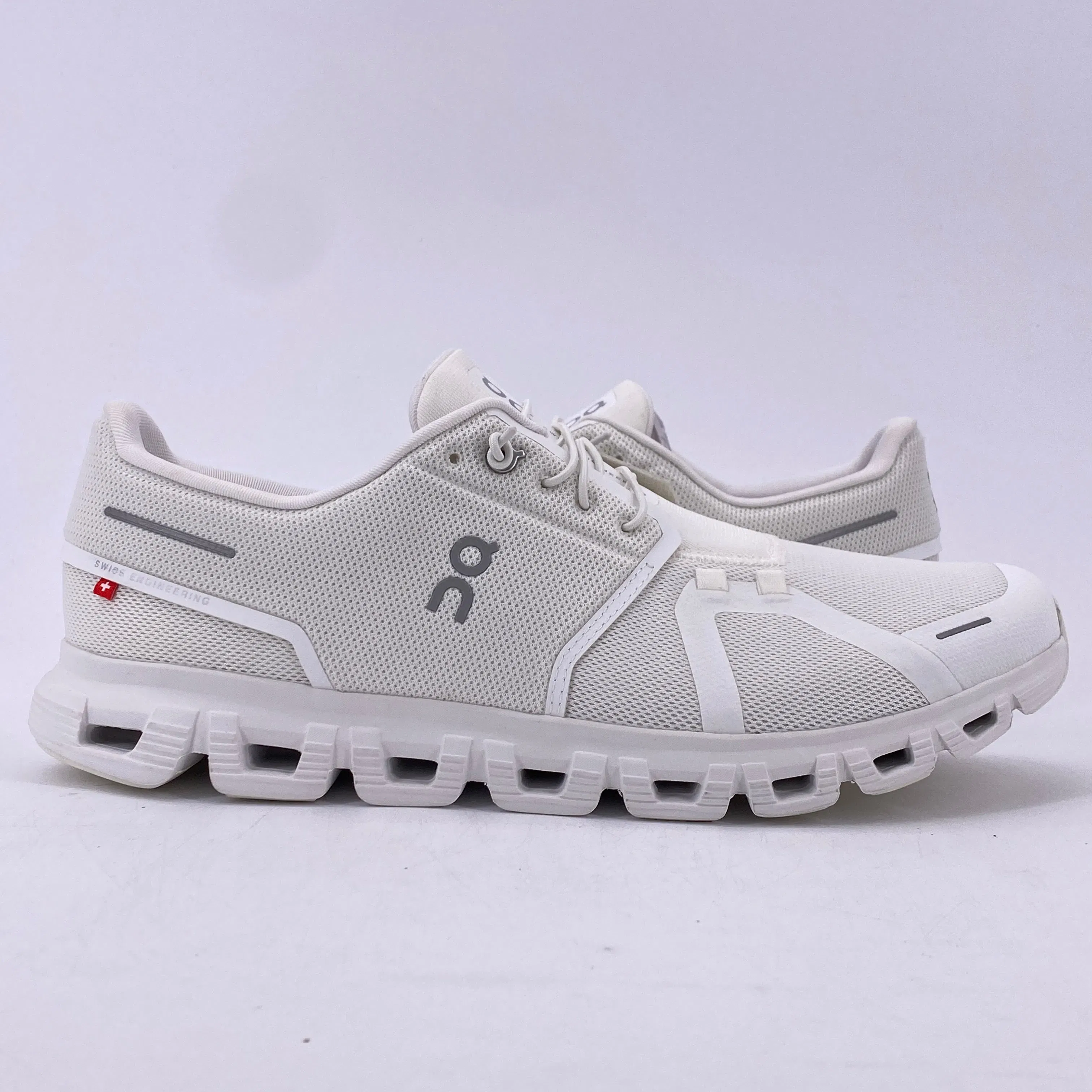 On Running ON Cloud 6 "White" 2025 New Size 13