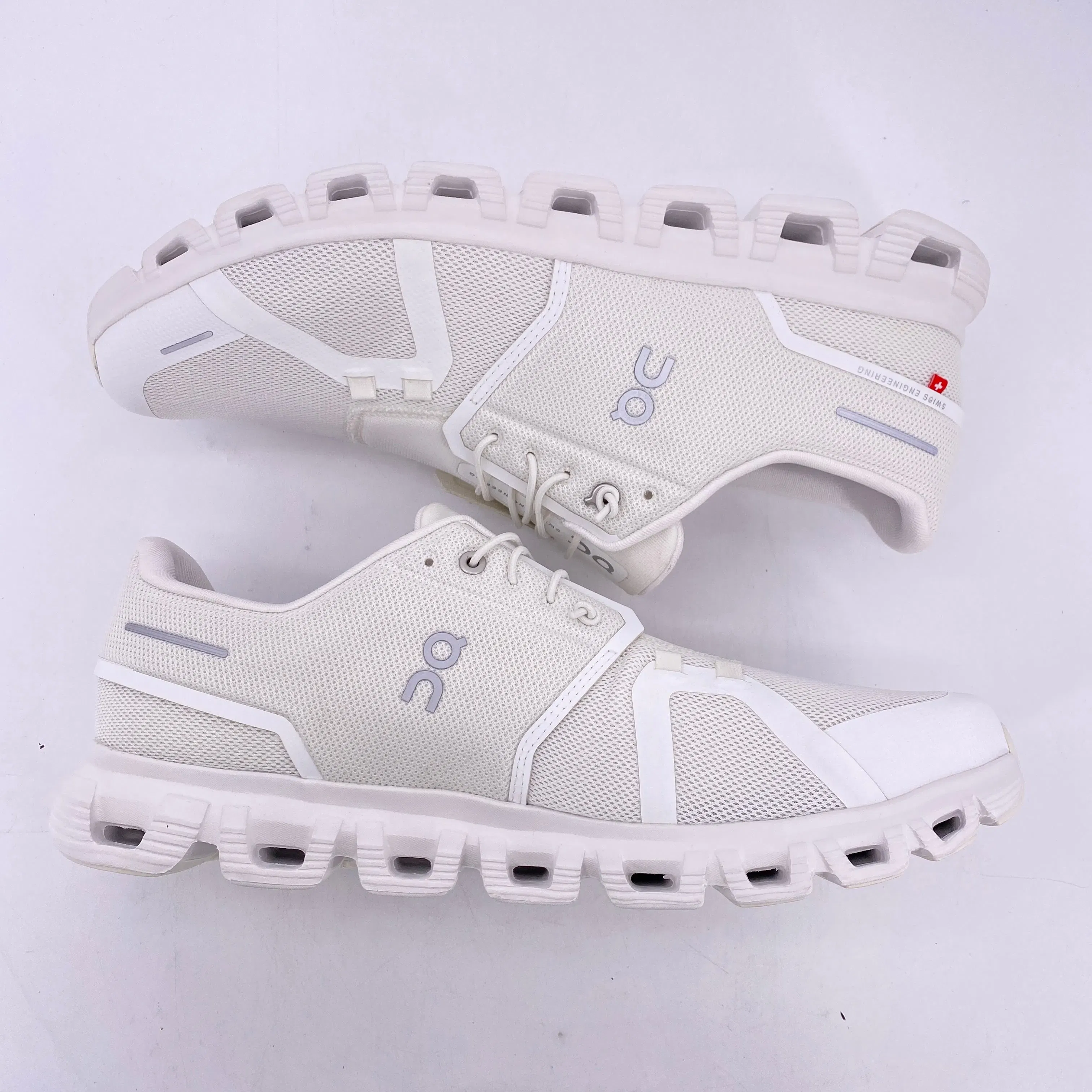 On Running ON Cloud 6 "White" 2025 New Size 13