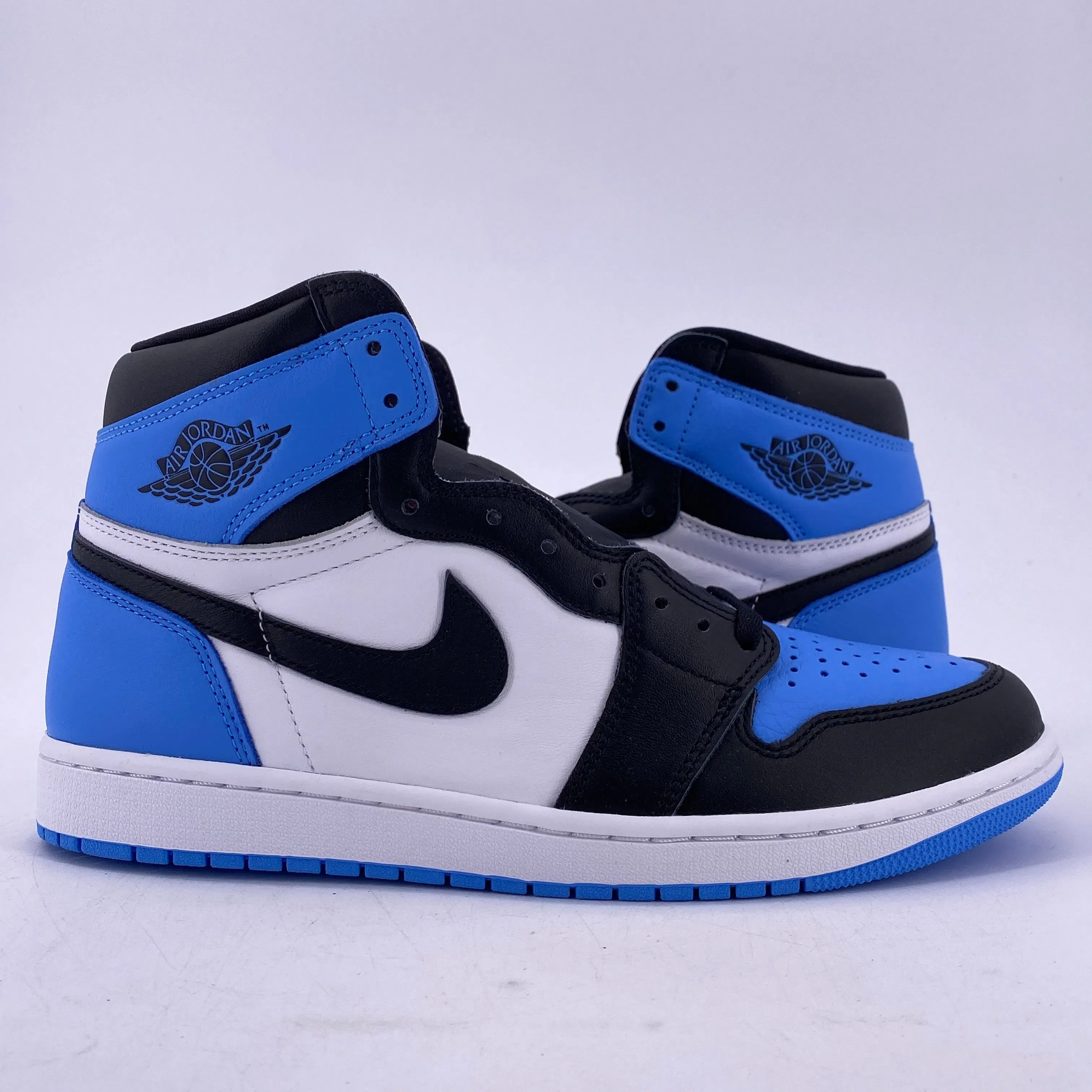 Air Jordan 1 Retro High OG "Unc Toe" 2023 New Size 10.5