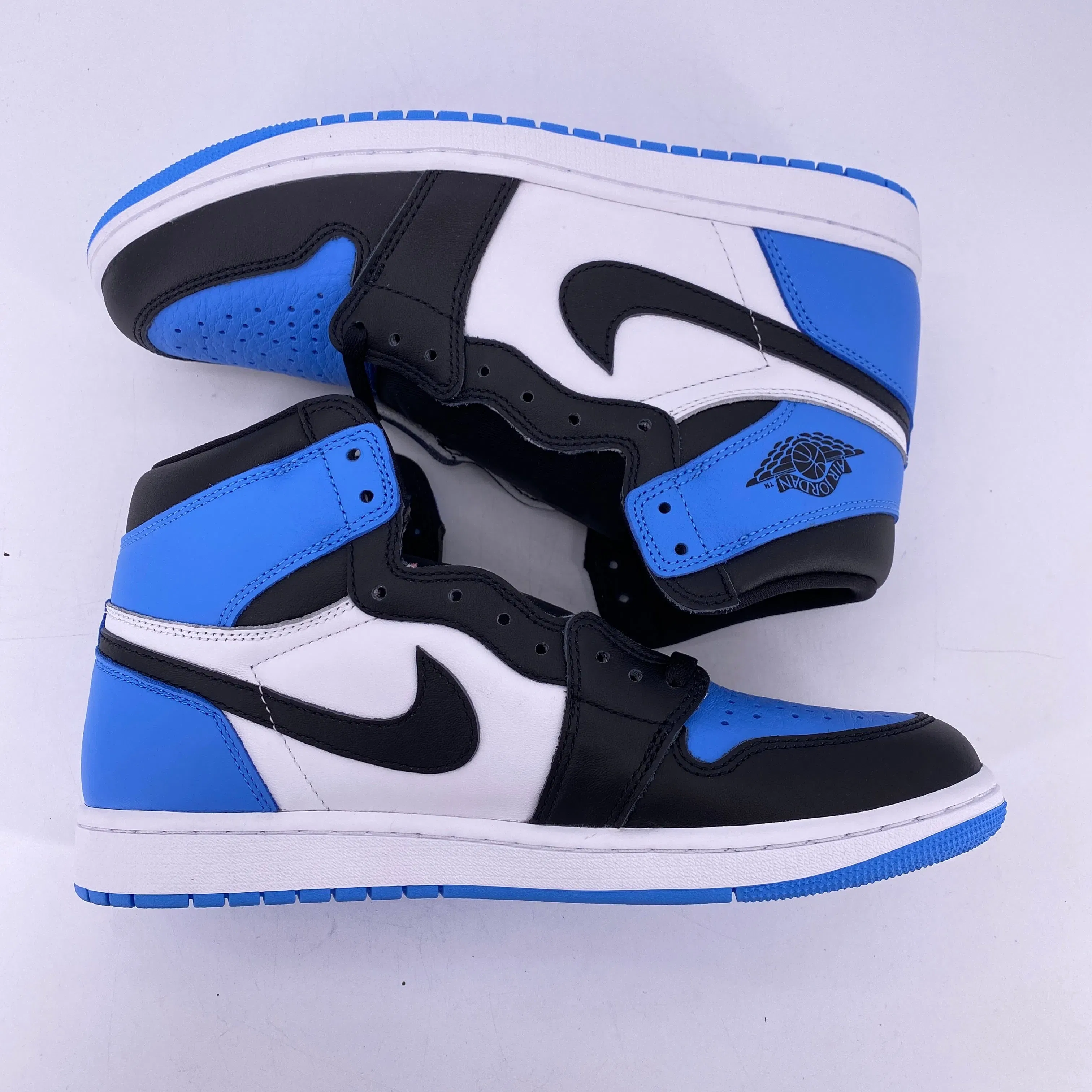 Air Jordan 1 Retro High OG "Unc Toe" 2023 New Size 10.5
