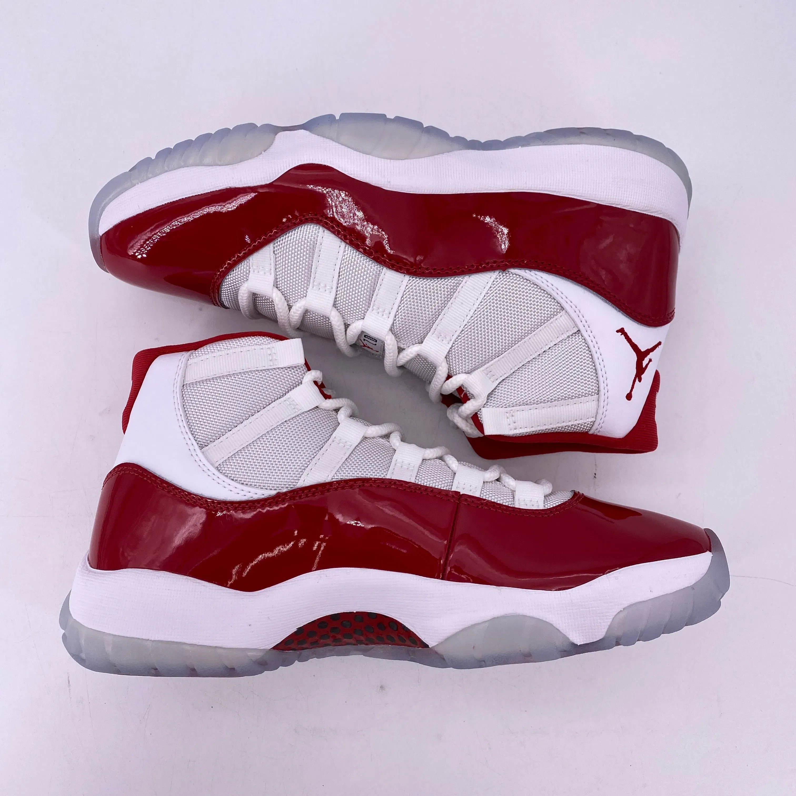 Air Jordan 11 Retro "Cherry" 2022 New Size 8