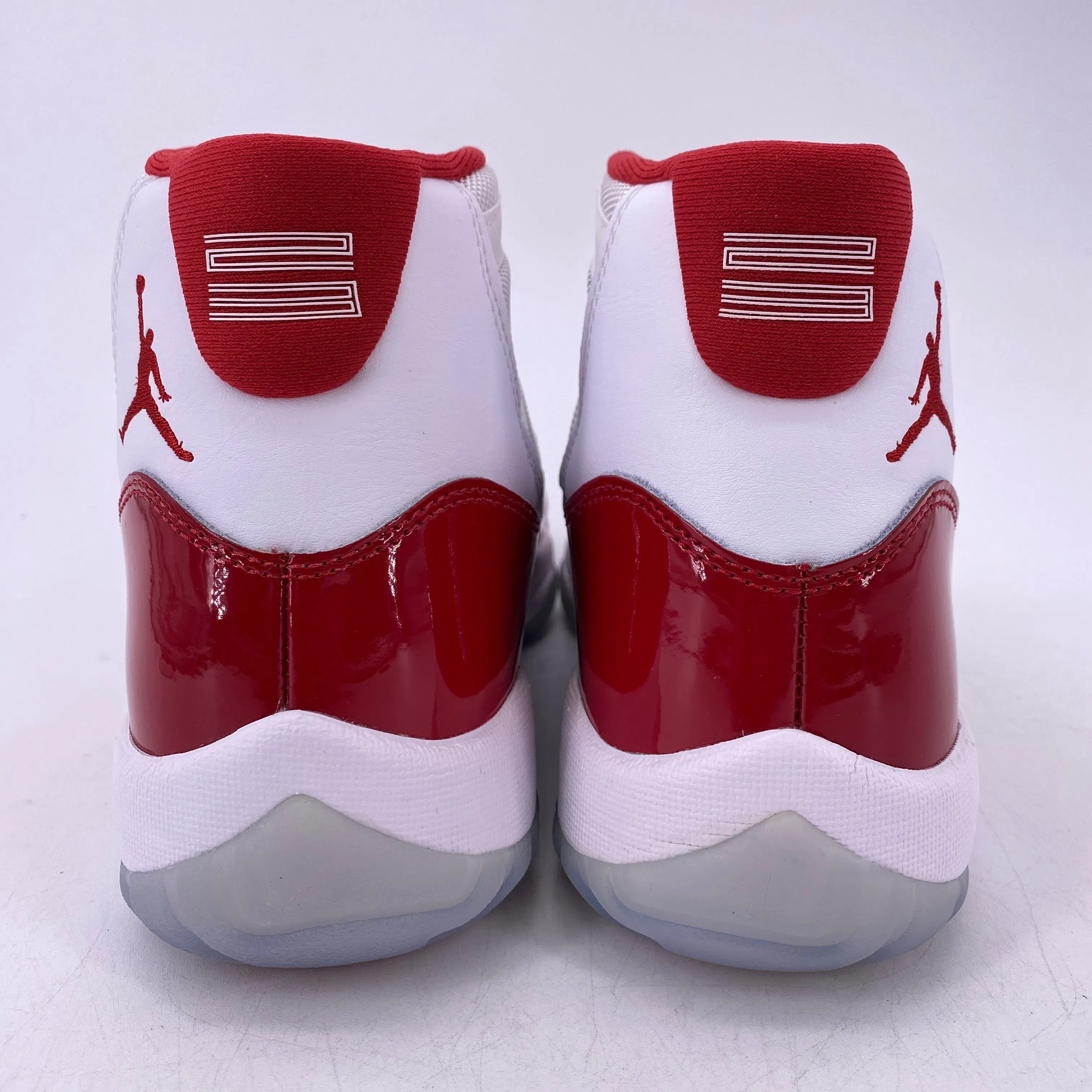Air Jordan 11 Retro "Cherry" 2022 New Size 8