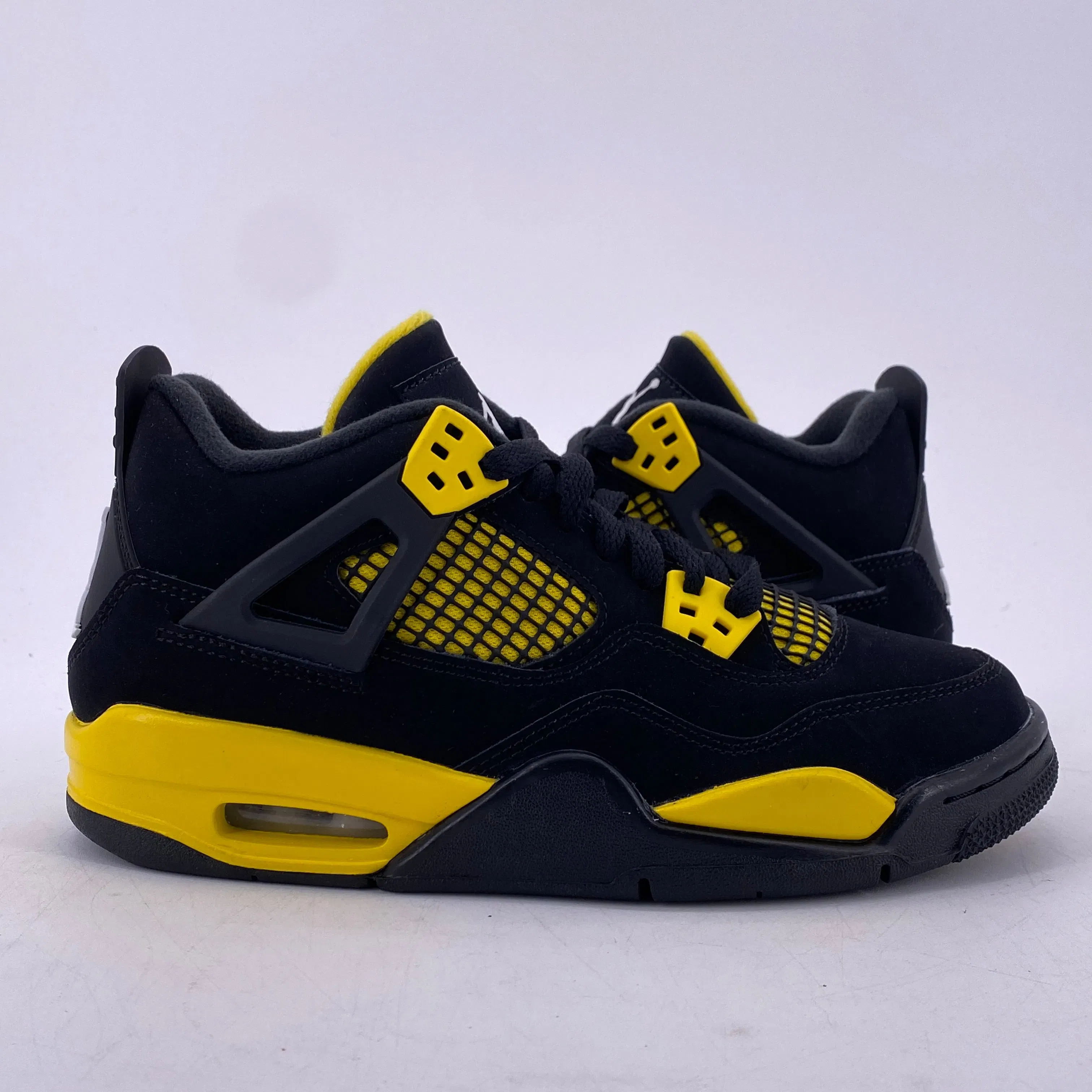 Air Jordan (GS) 4 Retro "Thunder" 2023 New Size 5.5Y