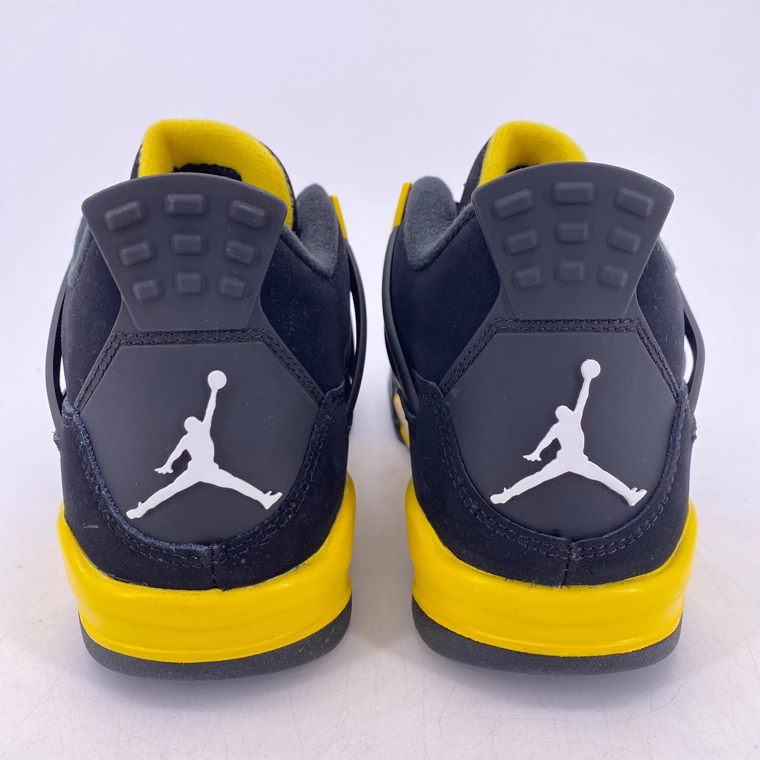 Air Jordan (GS) 4 Retro "Thunder" 2023 New Size 5.5Y