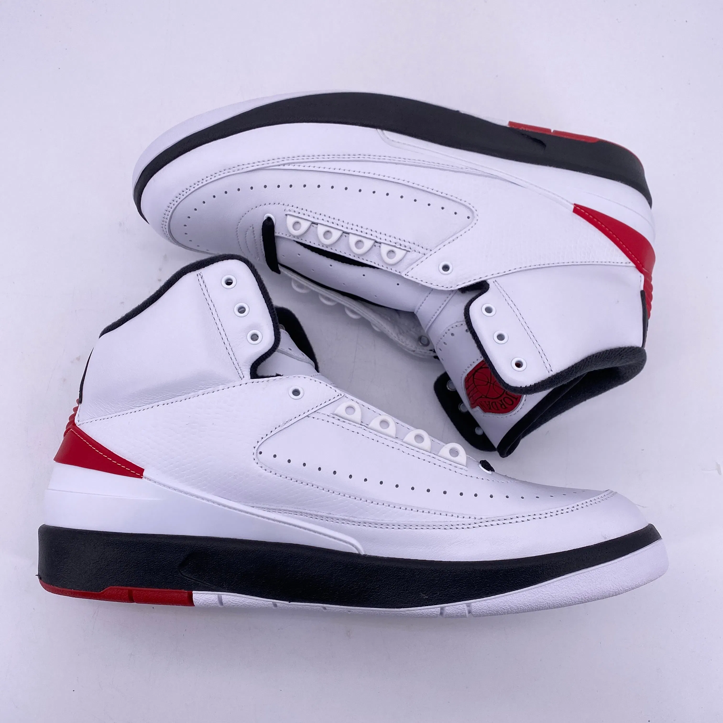 Air Jordan 2 Retro "Chicago" 2022 New Size 12