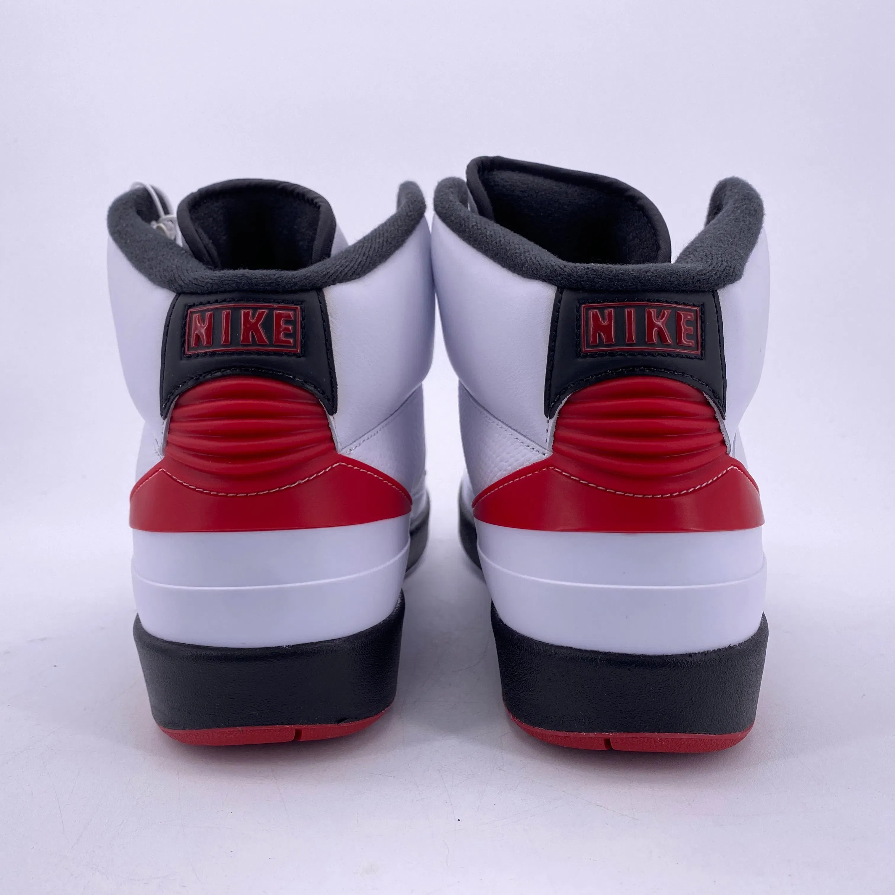 Air Jordan 2 Retro "Chicago" 2022 New Size 12